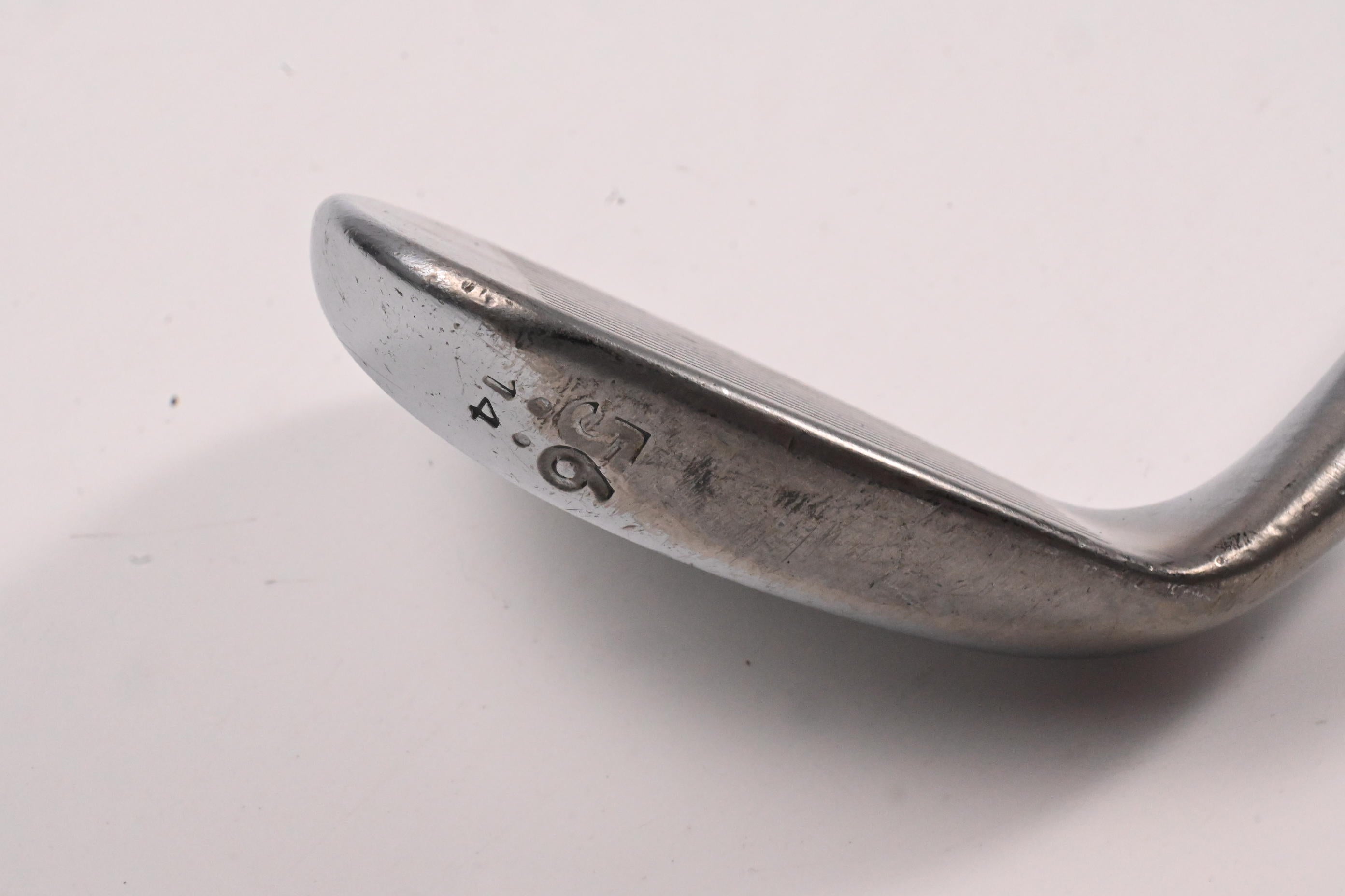 Cleveland CG16 Sand Wedge / 56 Degree / Wedge Flex Dynamic Gold Shaft