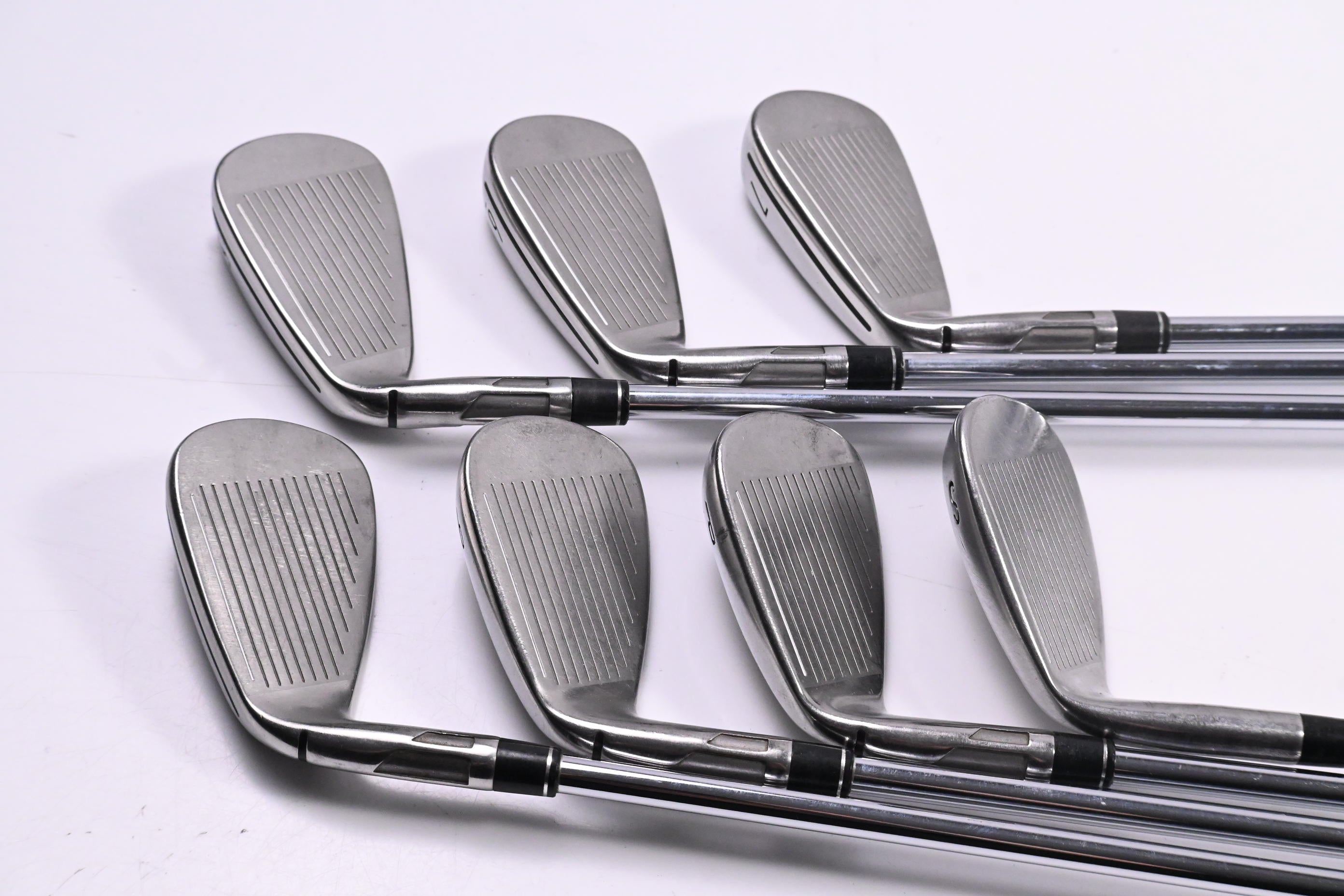 Taylormade SIM2 Max Irons / 5-PW+SW / Regular Flex KBS MAX MT 85 Shafts