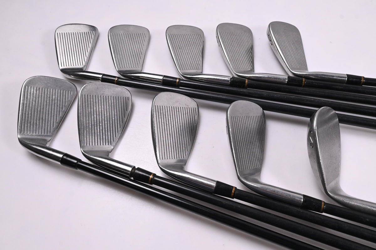 Titleist DCI Oversize+ Gold Irons / 2-PW+SW / Firm Flex Titleist Tri Spec Shafts
