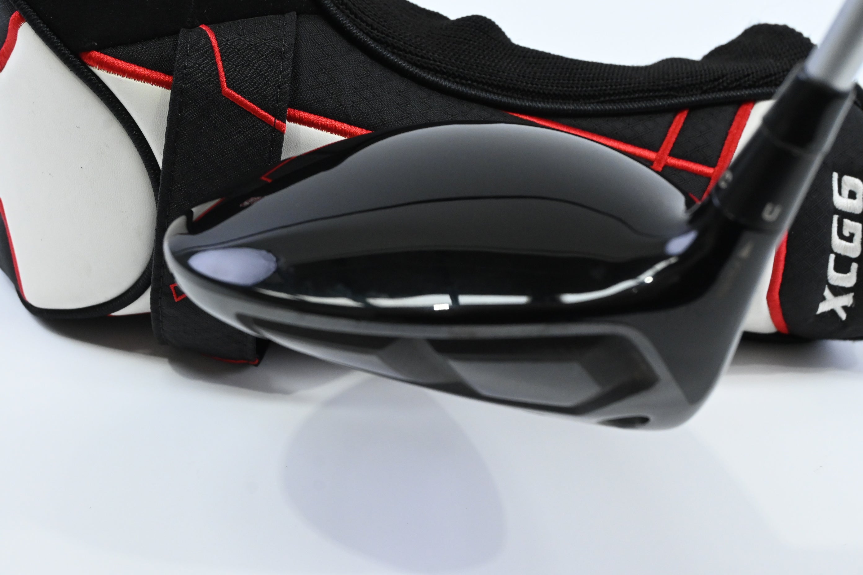 Left Hand Tour Edge Exotics XCG 4 Driver / 9 Degree / Senior Flex Matrix MFS X5