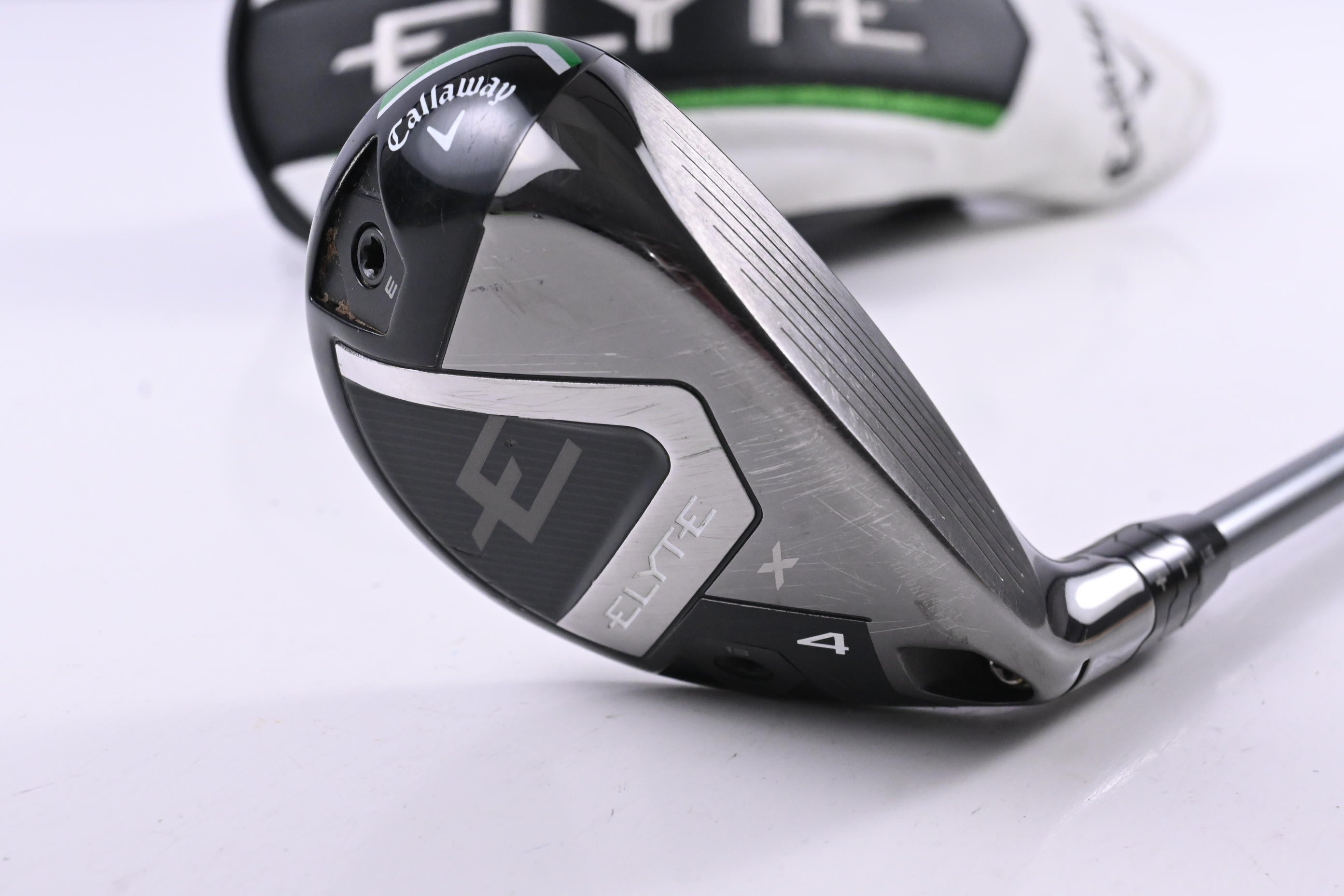 Callaway Elyte X #4 Hybrid / 21 Degree / Regular Flex Denali Charcoal 60 Shaft