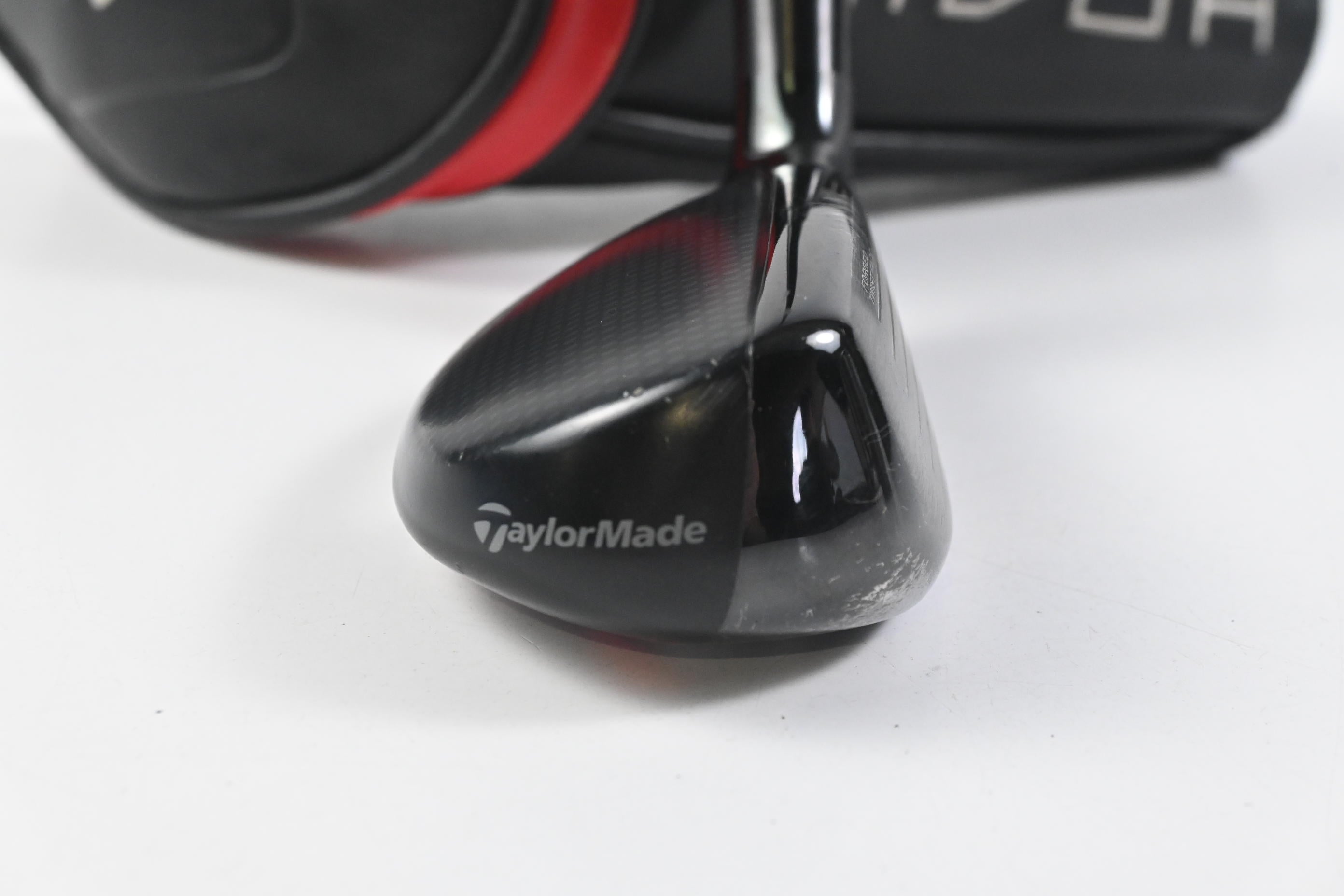 Taylormade Stealth Plus #3 Hybrid / 19.5 Degree / Regular Flex Hzrdus Smoke RDX