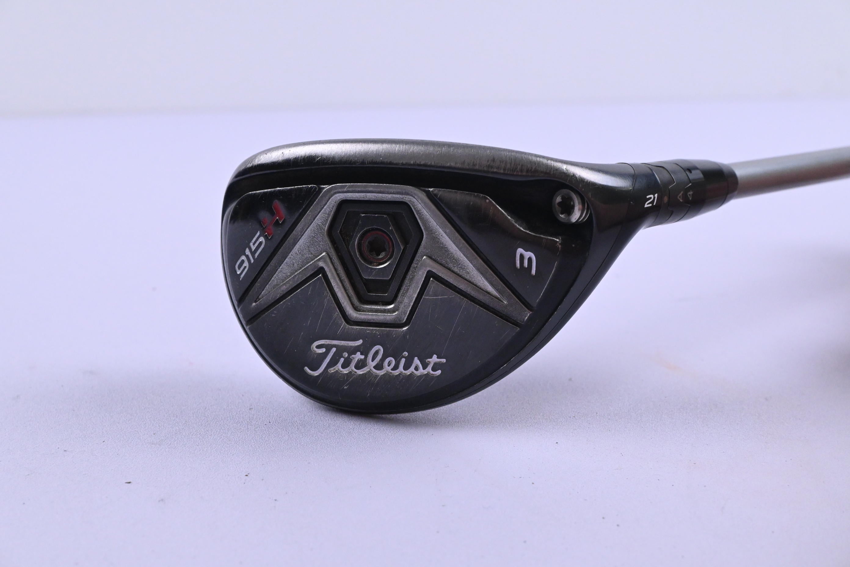Titleist 915H #3 Hybrid / 21 Degree / Stiff Flex Diamana S+ Blue 70 HY Shaft