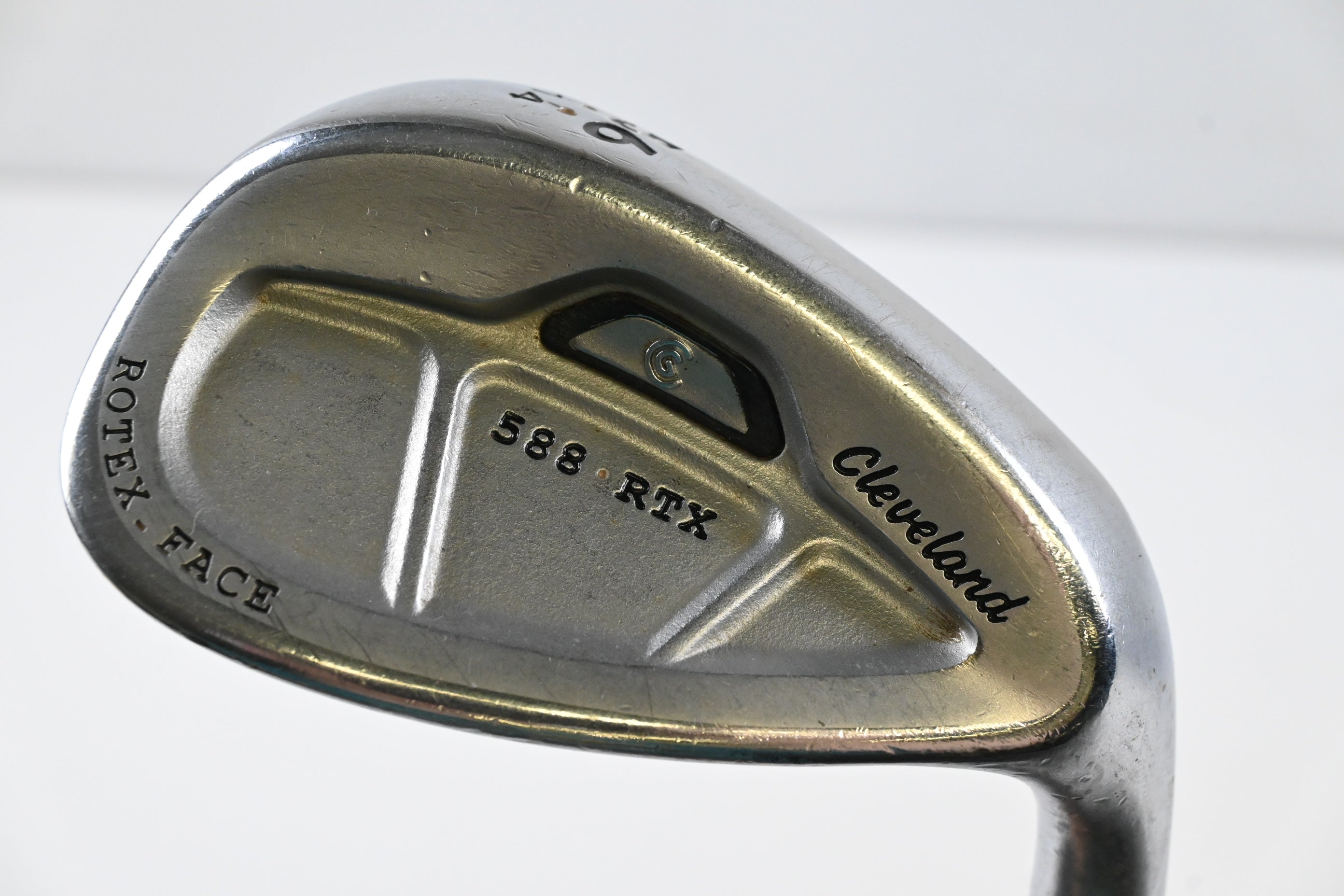 Cleveland 588 RTX Sand Wedge / 56 Degree / Wedge Flex Dynamic Gold Steel Shaft