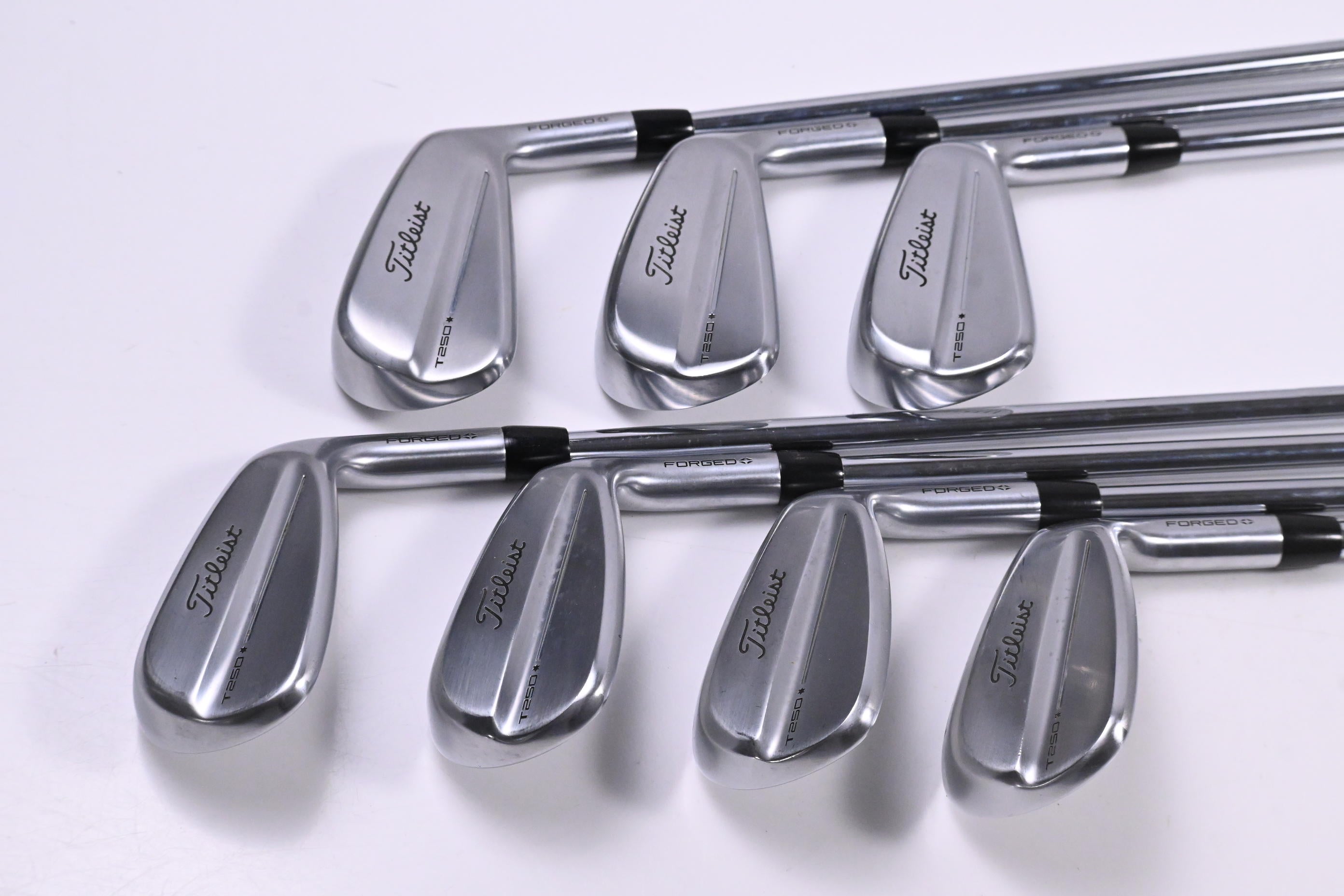 Titleist T250* 2025 Irons / 5-PW+52° / Regular Flex N.S.Pro 750GH Neo Shafts