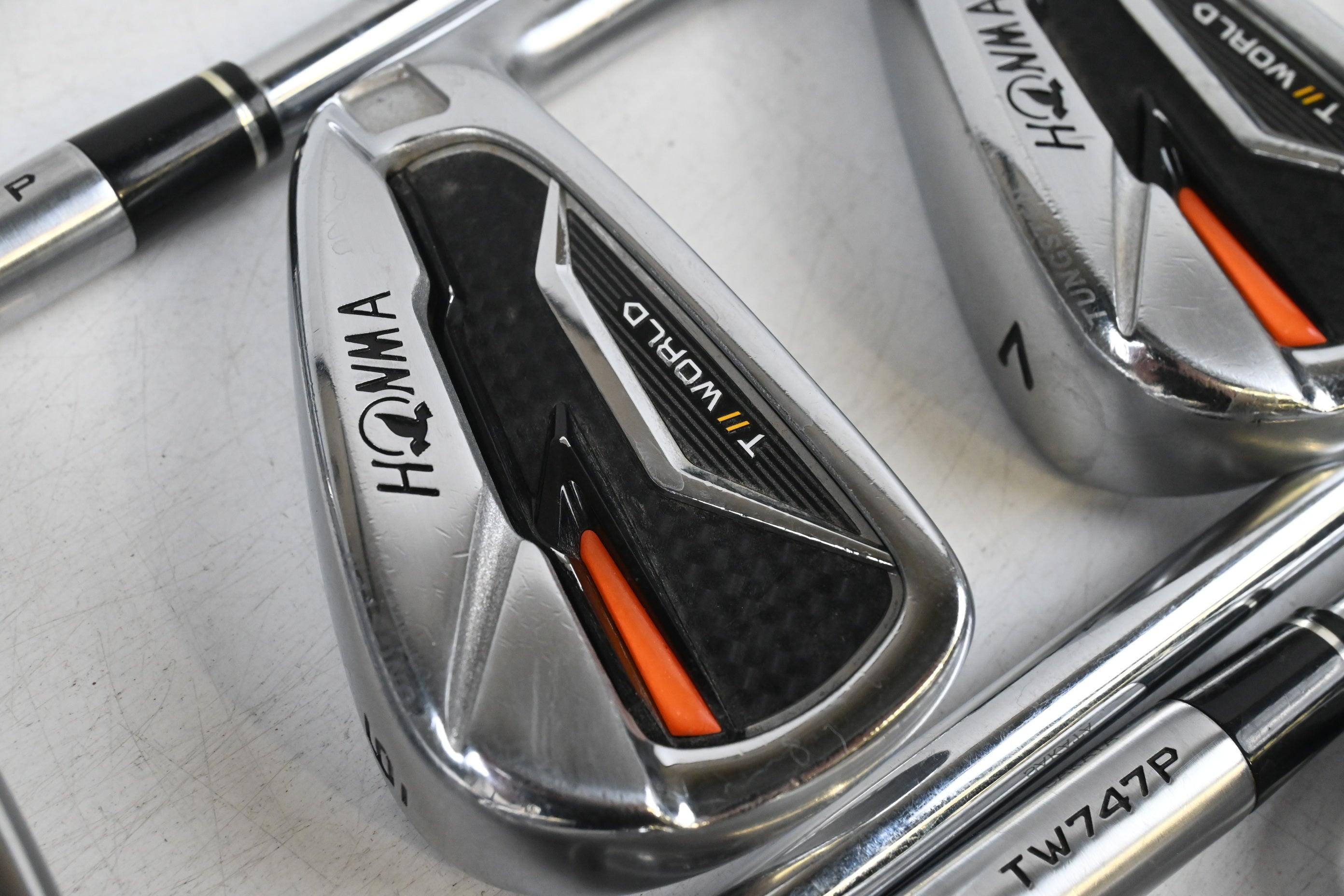 Honma TW747 P Irons / 5-PW / Regular Flex N.S.Pro 950GH Shafts