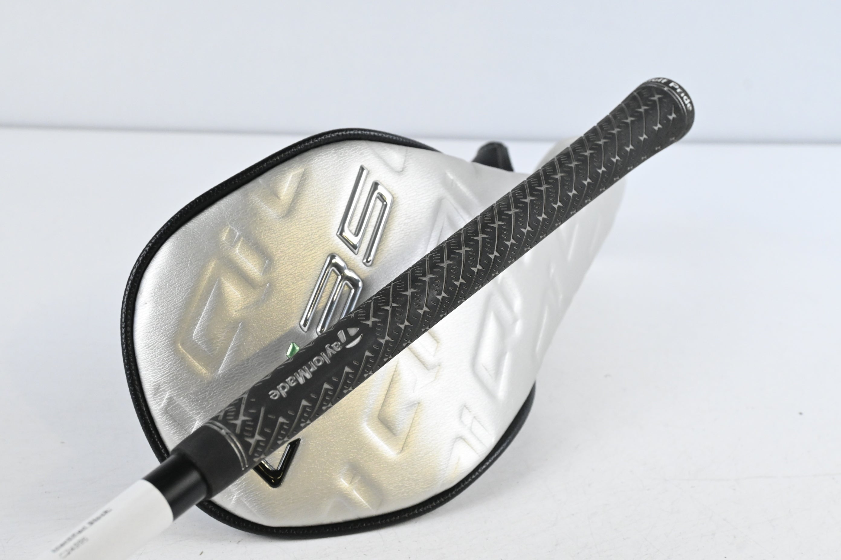 Taylormade Qi35 Max Driver / 9 Degree / Stiff Flex Fujikura Air Speeder 50 Shaft