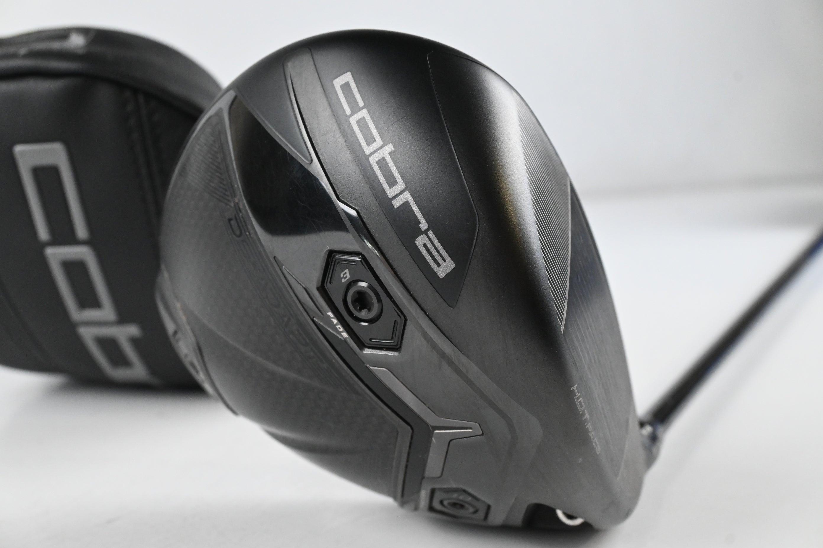 Cobra DS-Adapt LS Driver / 9 Degree / Stiff Flex Denali Black 60 Shaft