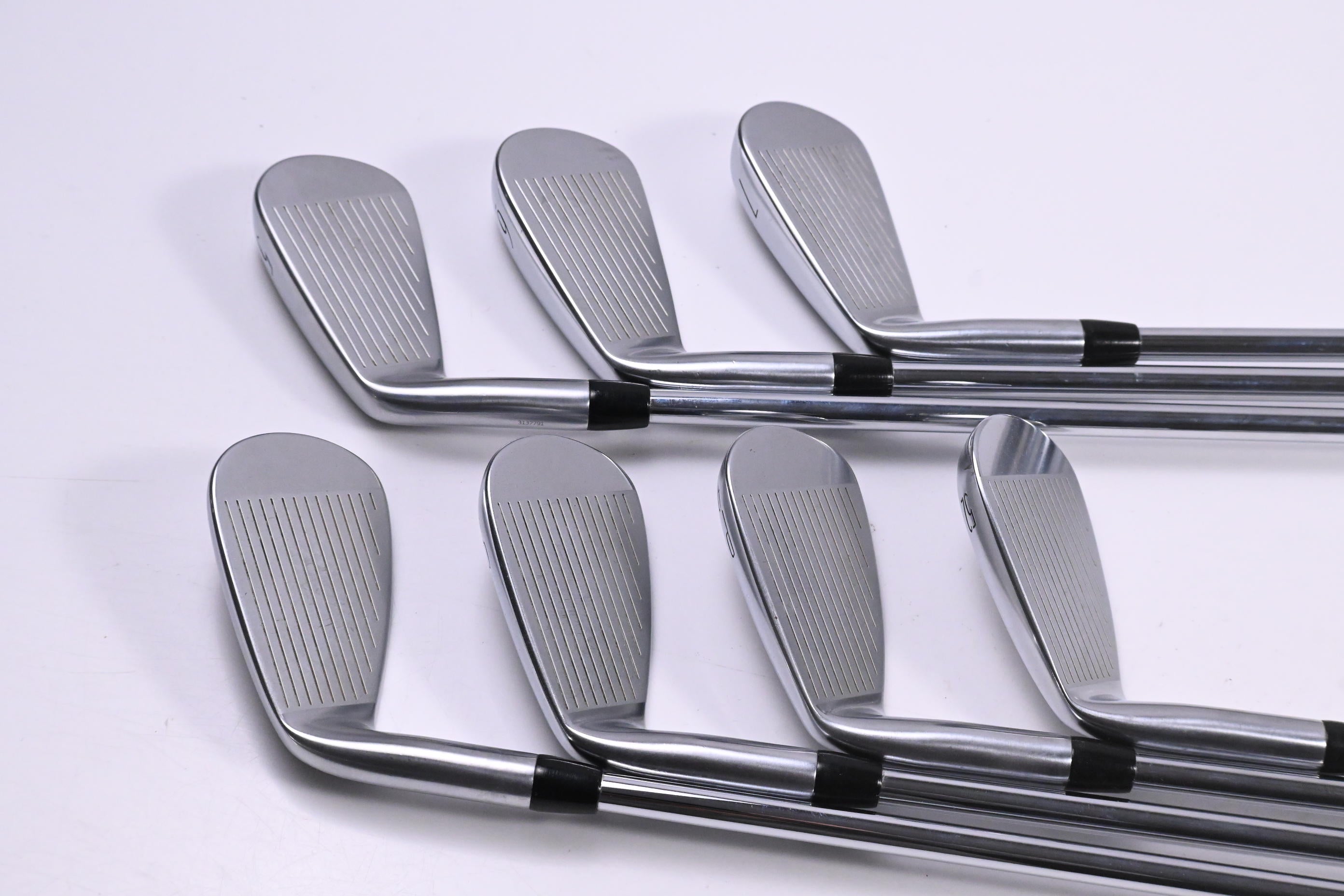 Titleist T250* 2025 Irons / 5-PW+52° / Regular Flex N.S.Pro 750GH Neo Shafts