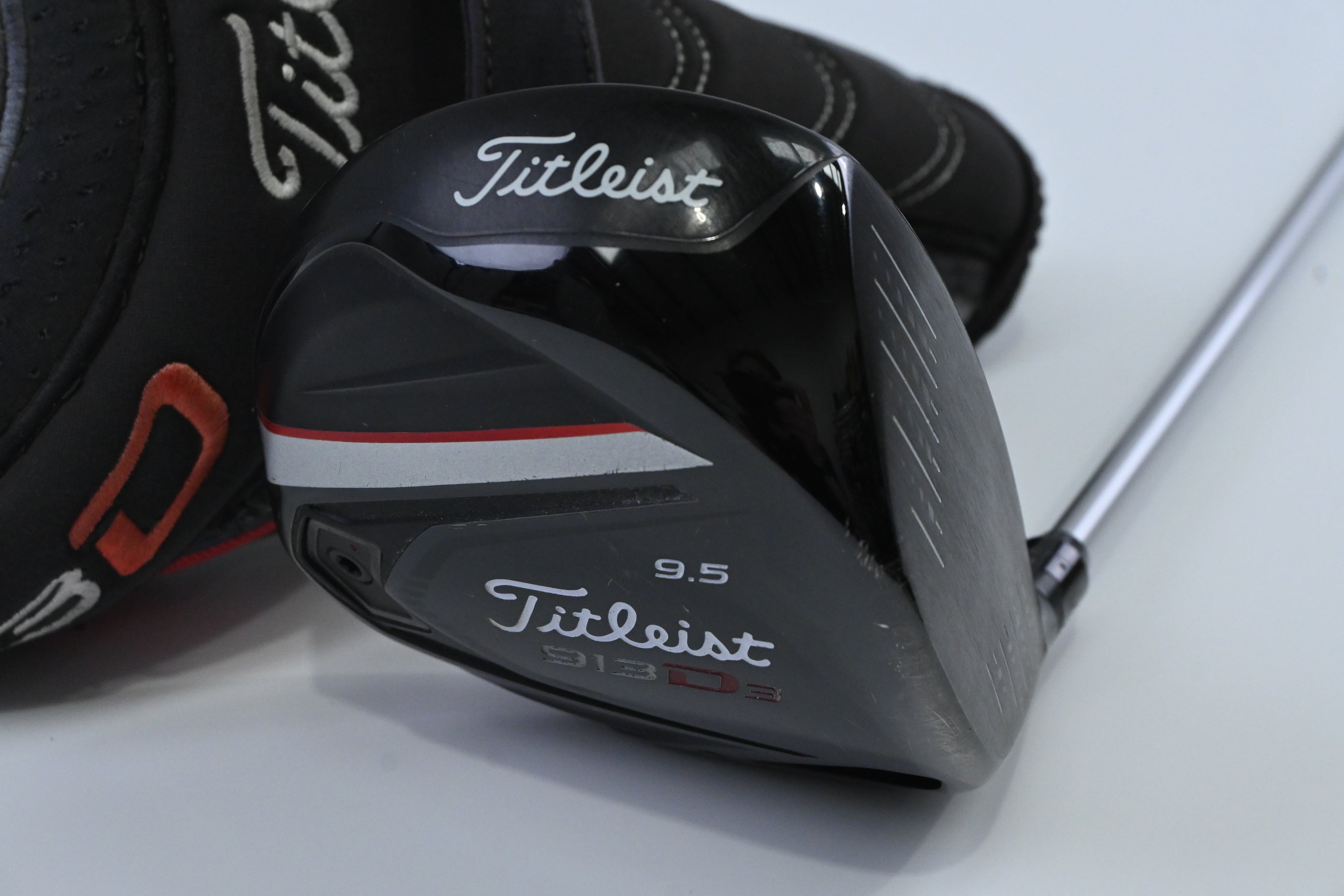 Titleist 913 D3 Driver / 9.5 Degree / Senior Flex Pro Launch 45 Shaft