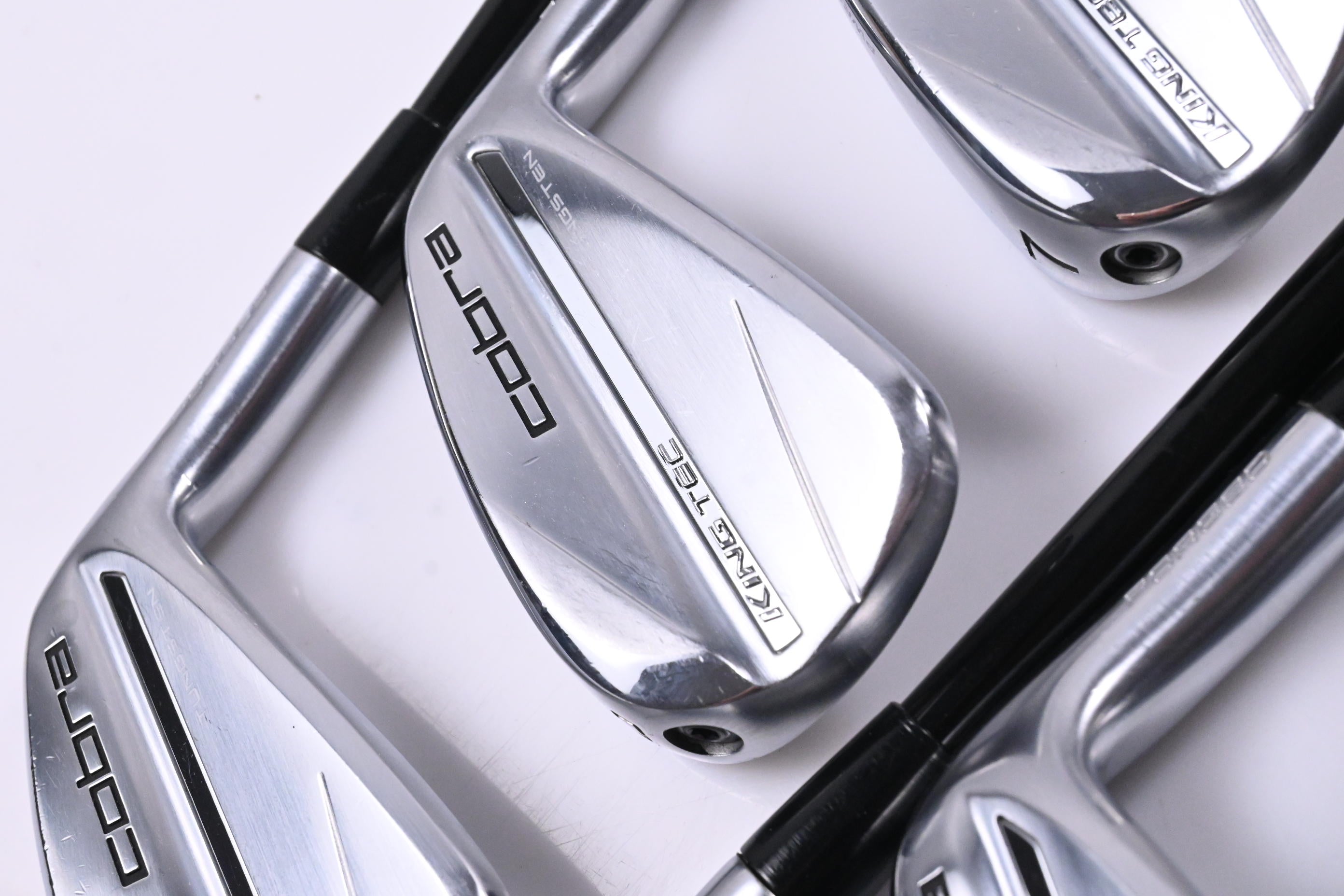 Cobra 2025 King Tec Irons / 5-PW / Regular Flex Accra iS7 Shafts