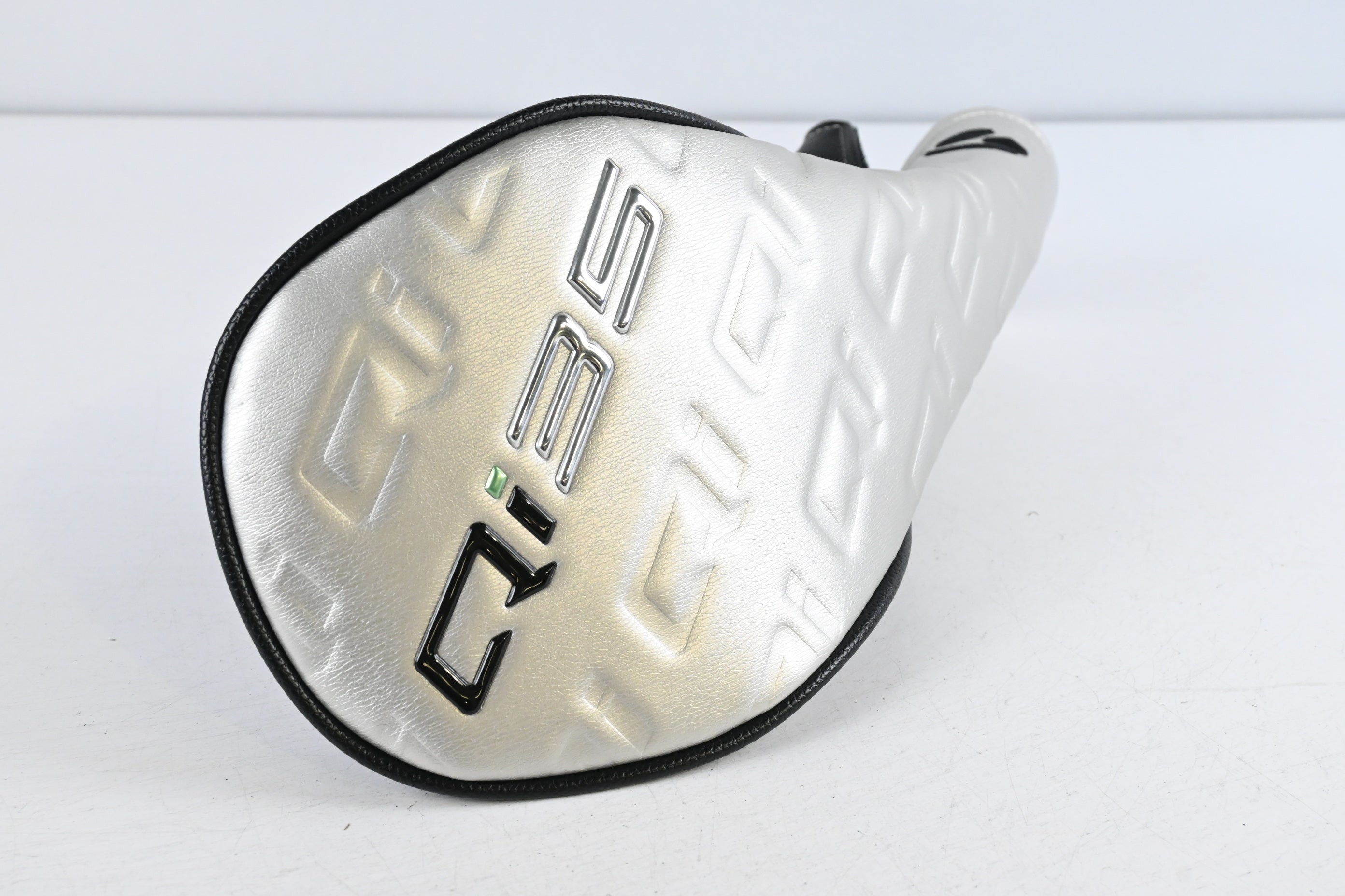 Taylormade Qi35 Max Driver / 9 Degree / Stiff Flex Fujikura Air Speeder 50 Shaft