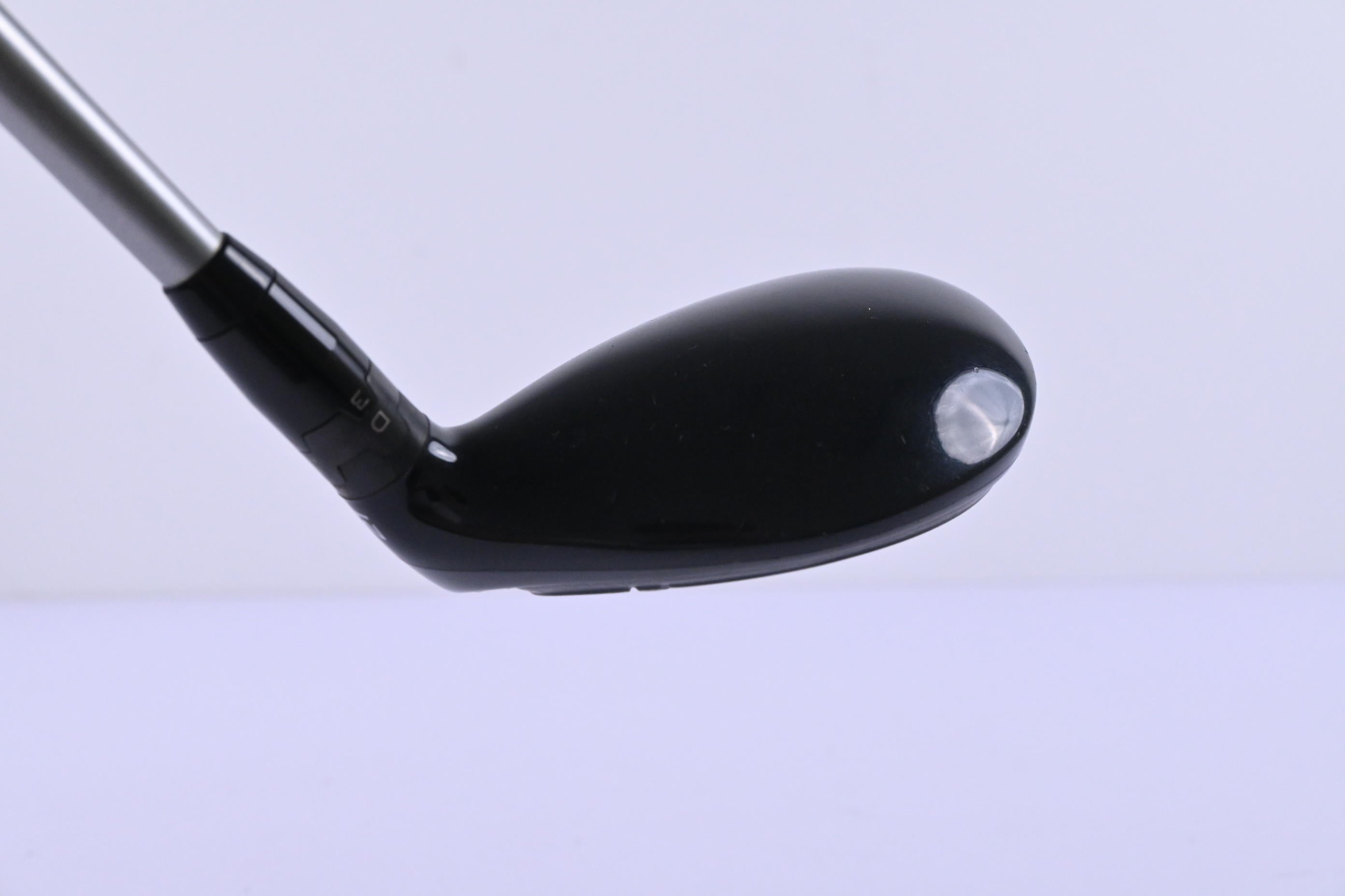 Titleist 915H #3 Hybrid / 21 Degree / Stiff Flex Diamana S+ Blue 70 HY Shaft