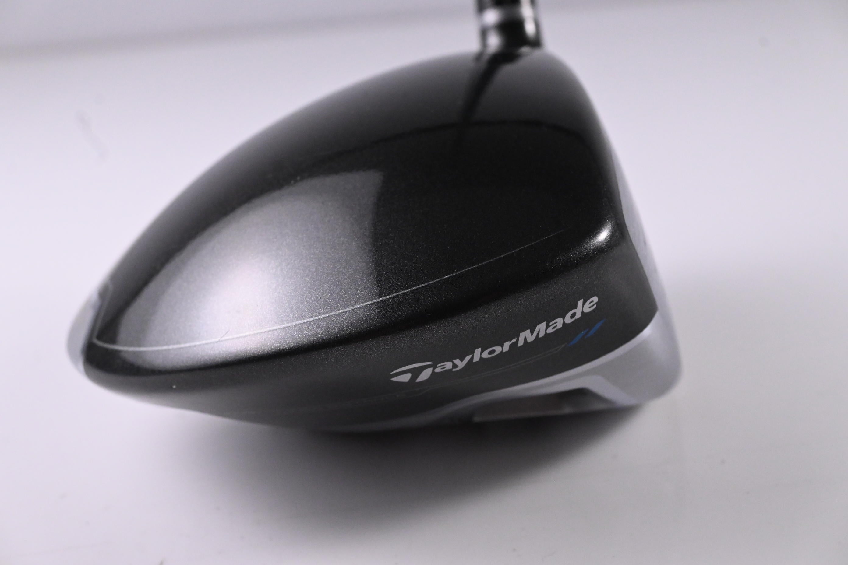 Taylormade SLDR Driver / 12 Degree / Regular Flex Fujikura Speedster 57 Shaft