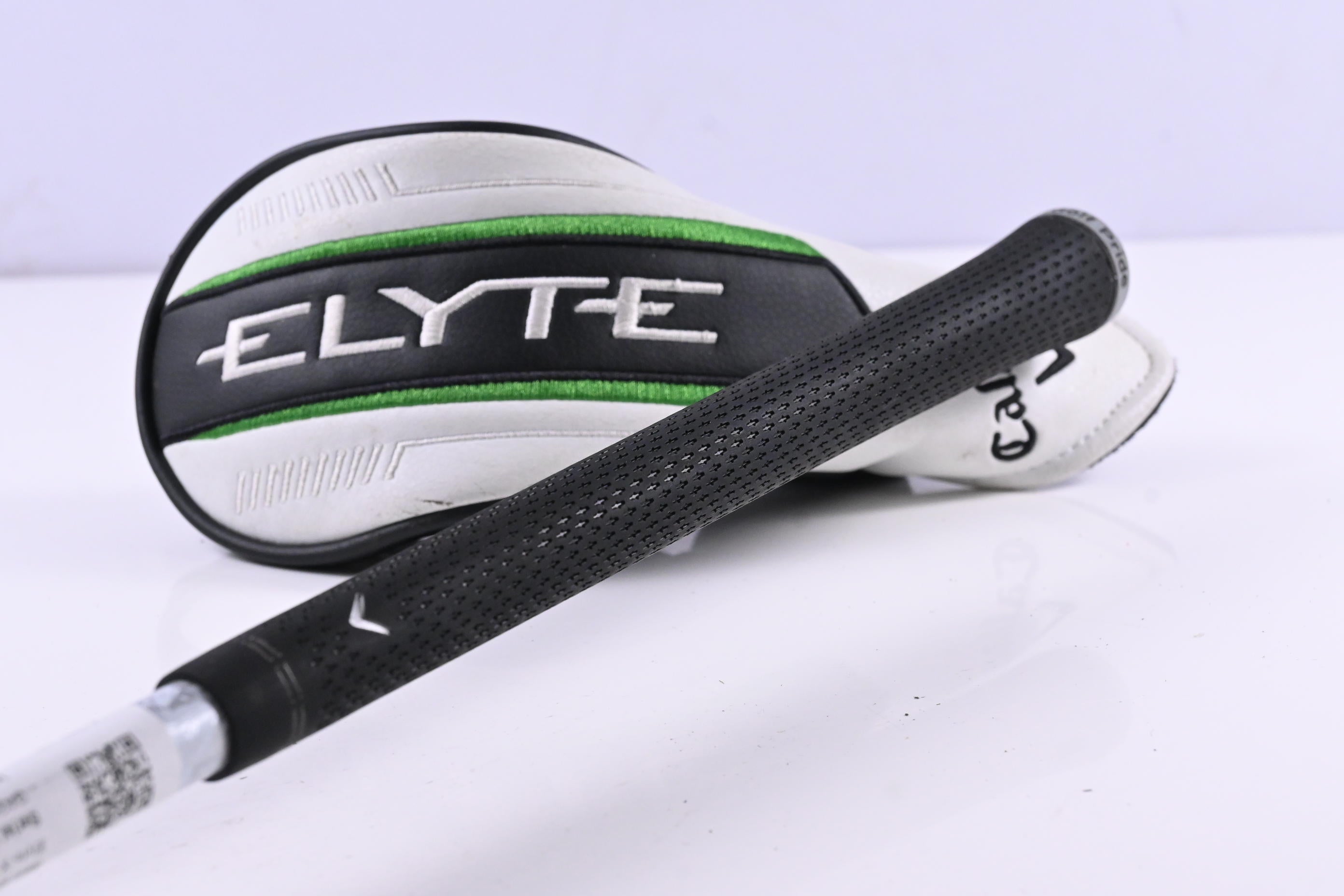 Callaway Elyte X #4 Hybrid / 21 Degree / Regular Flex Denali Charcoal 60 Shaft
