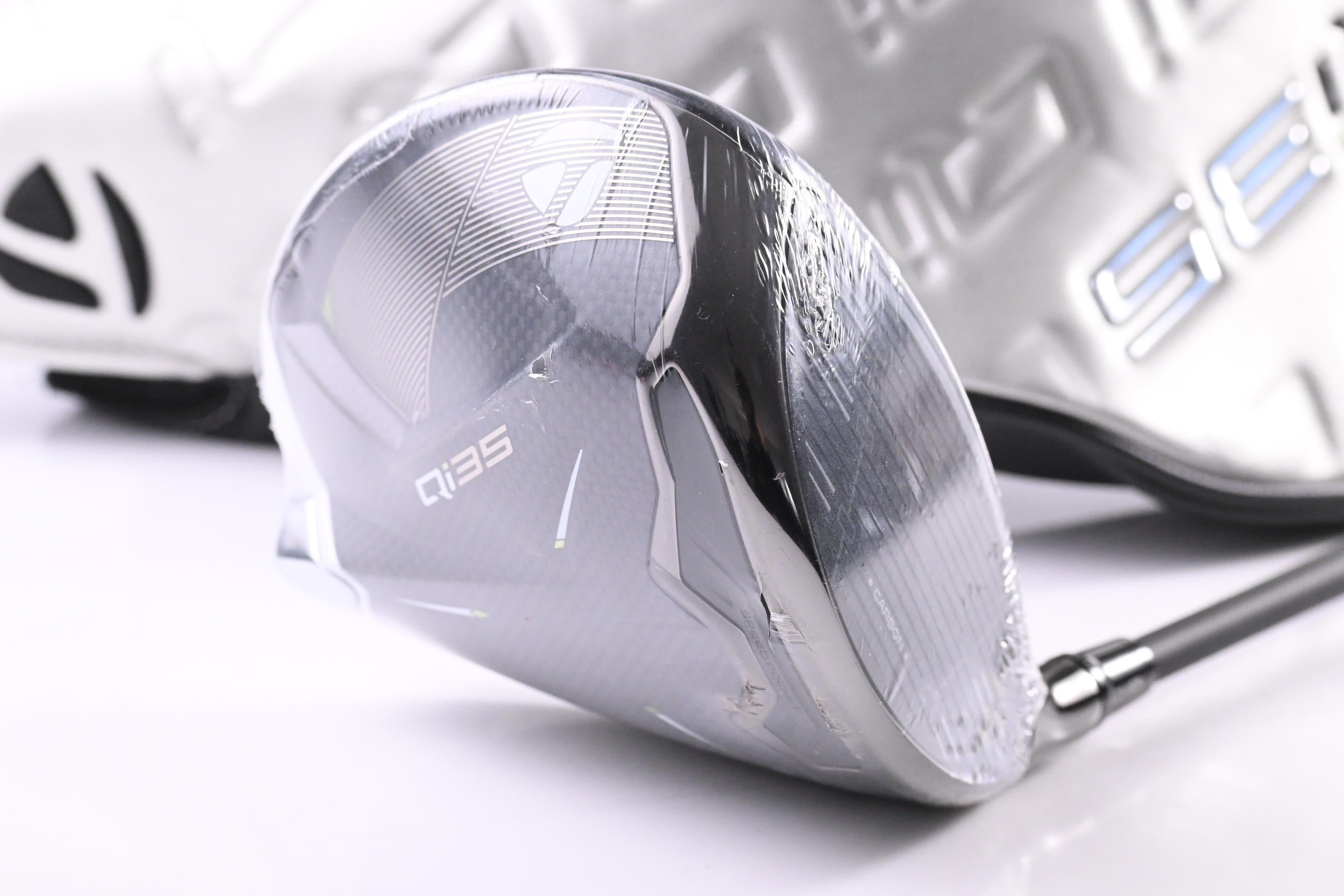Taylormade Qi35 Max Lite Driver / 12 Degree / Regular Flex Vanquish 4 Shaft