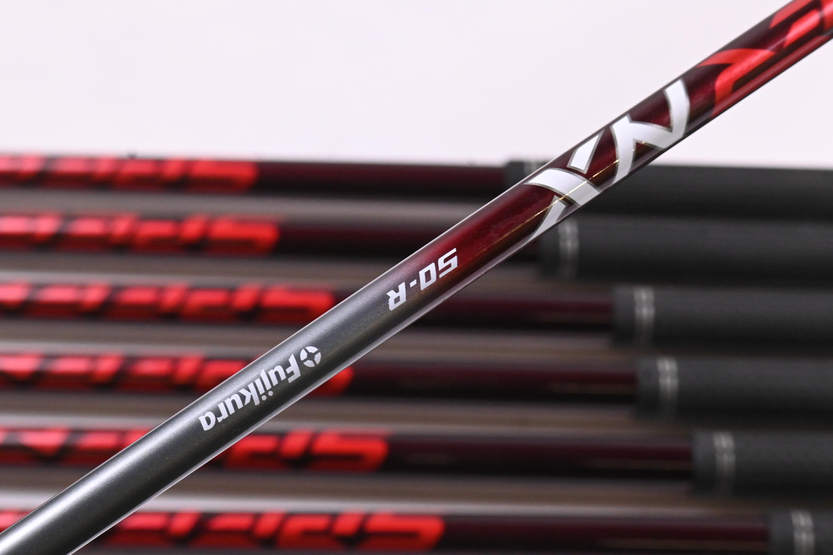 Taylormade Stealth HD Irons / 5-PW+GW / Regular Flex Speeder NX 50 Shafts