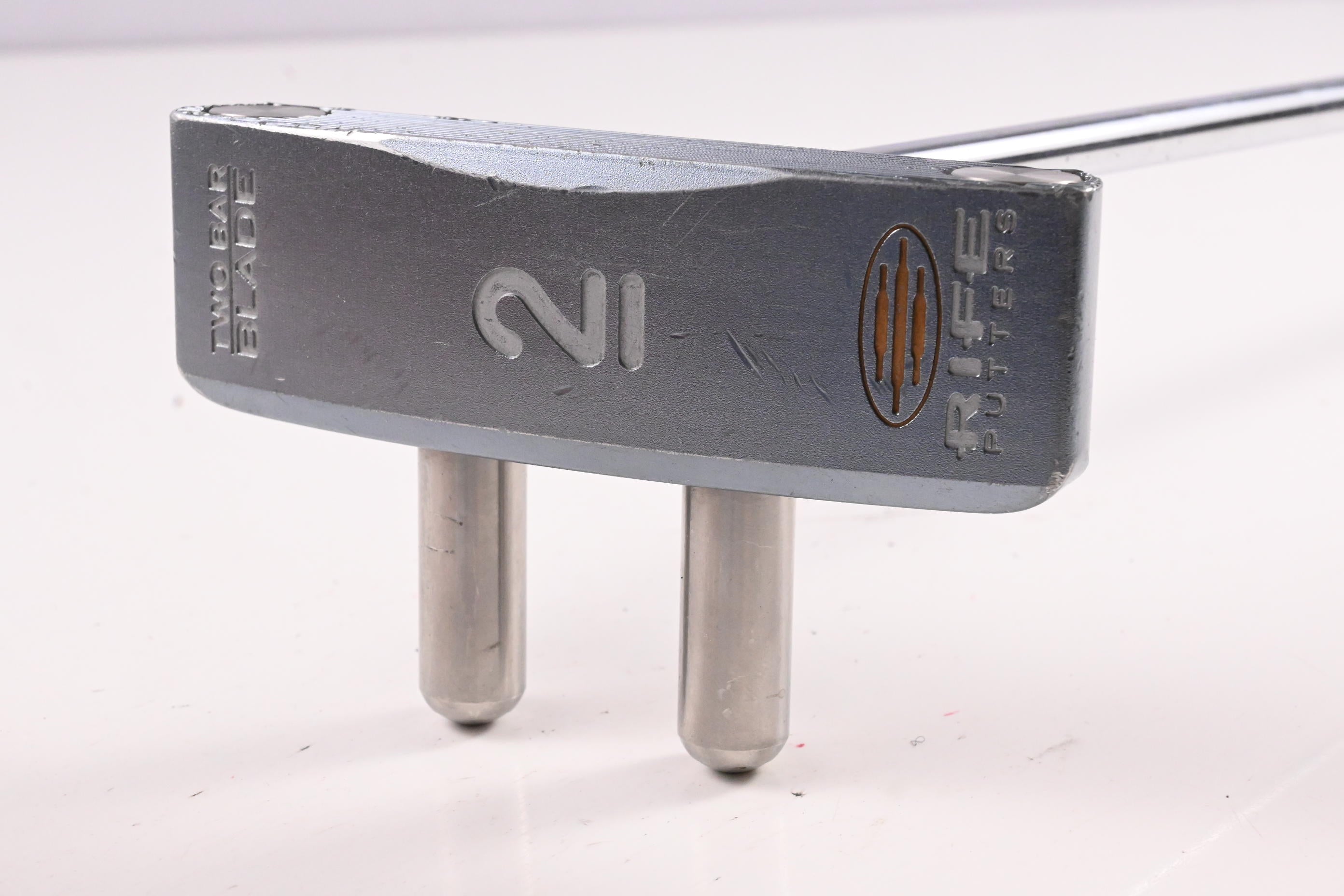 Rife Island Series Putter / 35 Inch