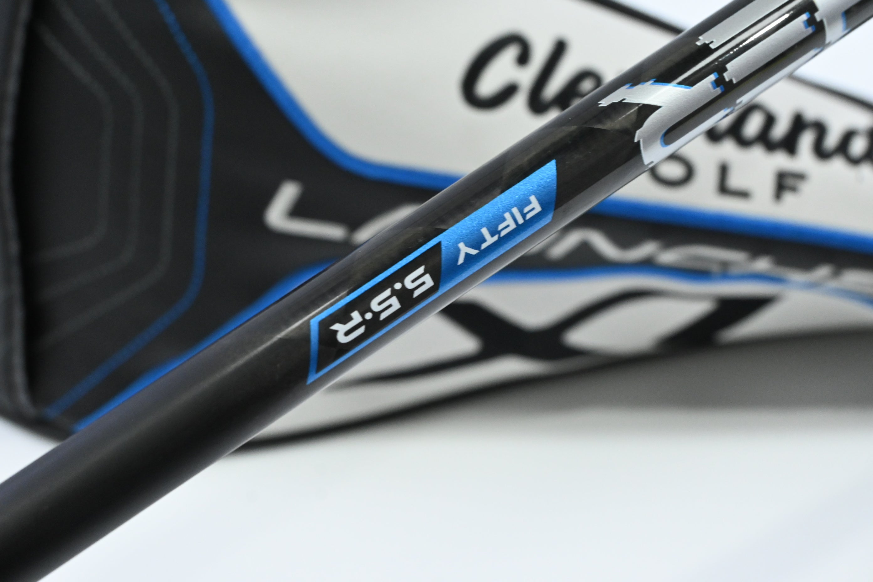 Cleveland Launcher XL Driver / 10.5 Degree / Regular Flex Cypher 50 Shaft