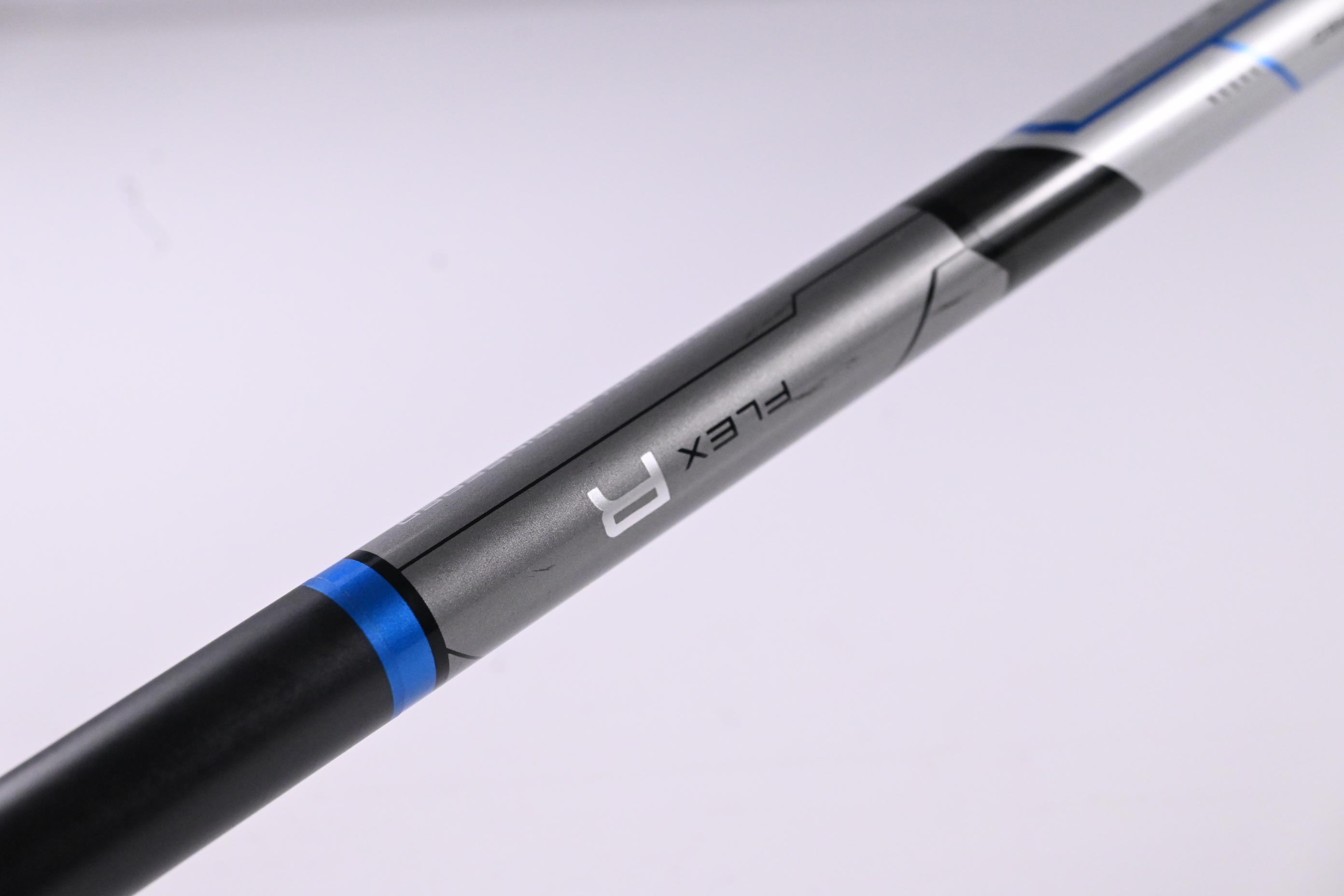 Taylormade SLDR Driver / 12 Degree / Regular Flex Fujikura Speedster 57 Shaft