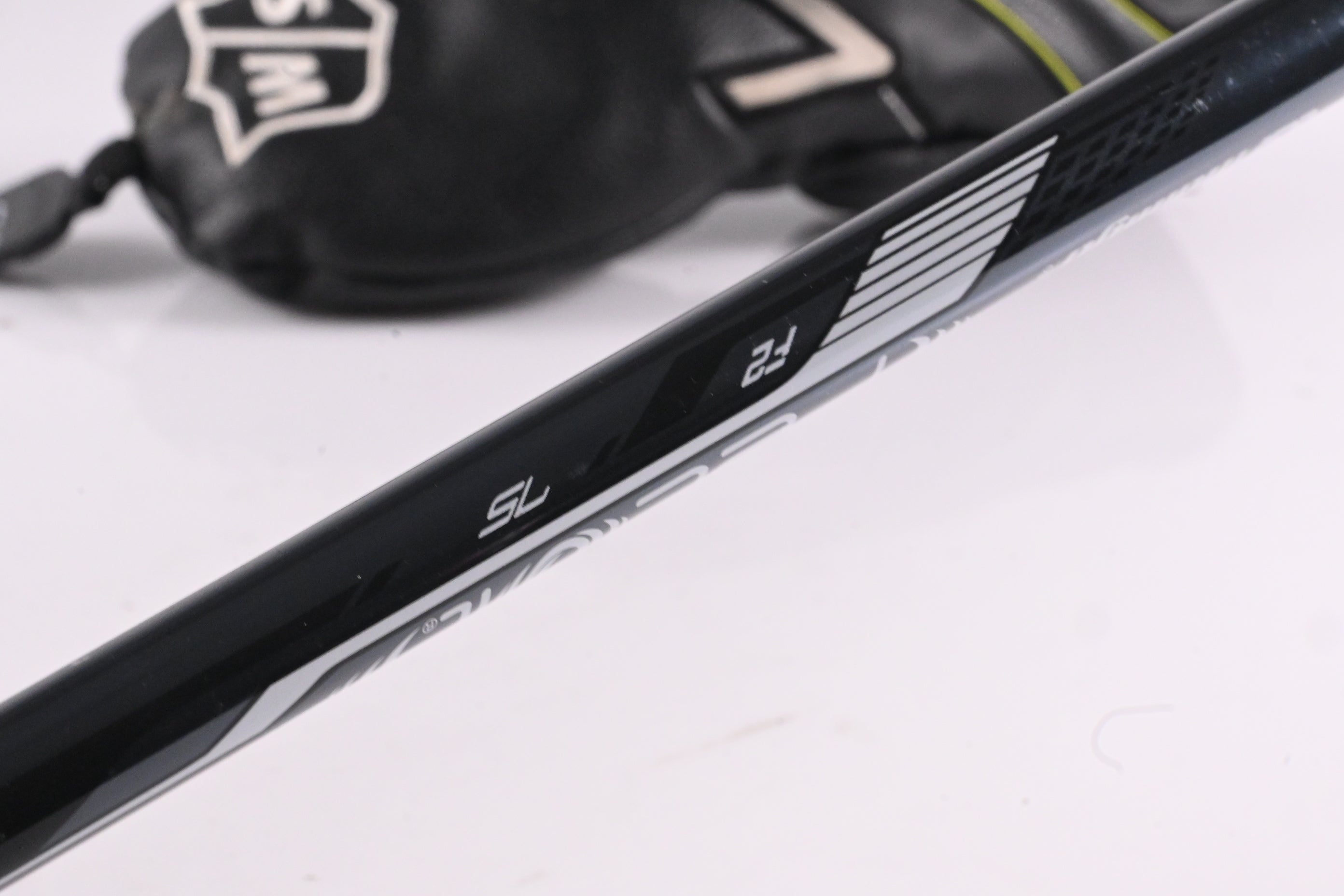 Wilson Launch Pad 2022 #3 Hybrid / 19.5 Degree / Senior Flex UST Recoil Dart 75