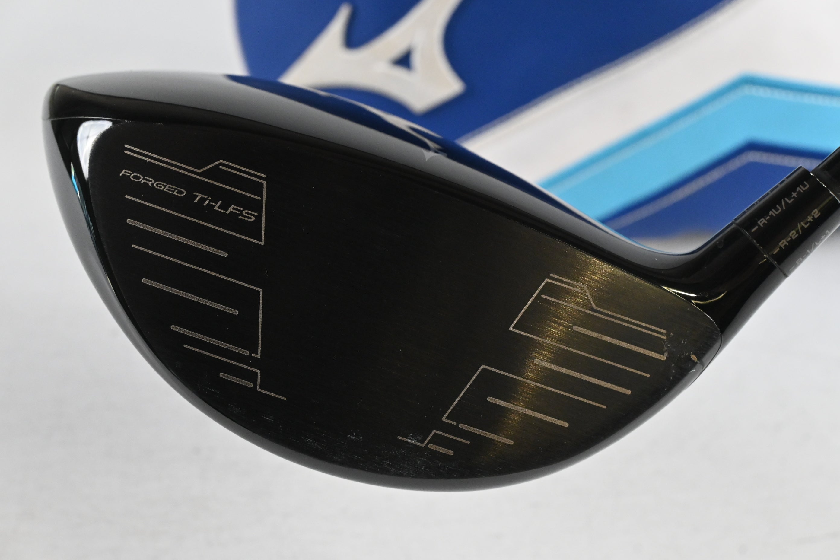 Mizuno ST-Max 230 Driver / 9.5 Degree / Regular Flex Kai'li Blue 60 Shaft