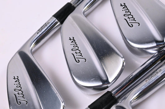 Titleist MB 620 Irons / 4-9i / Stiff Flex Dynamic Gold S300 Shafts