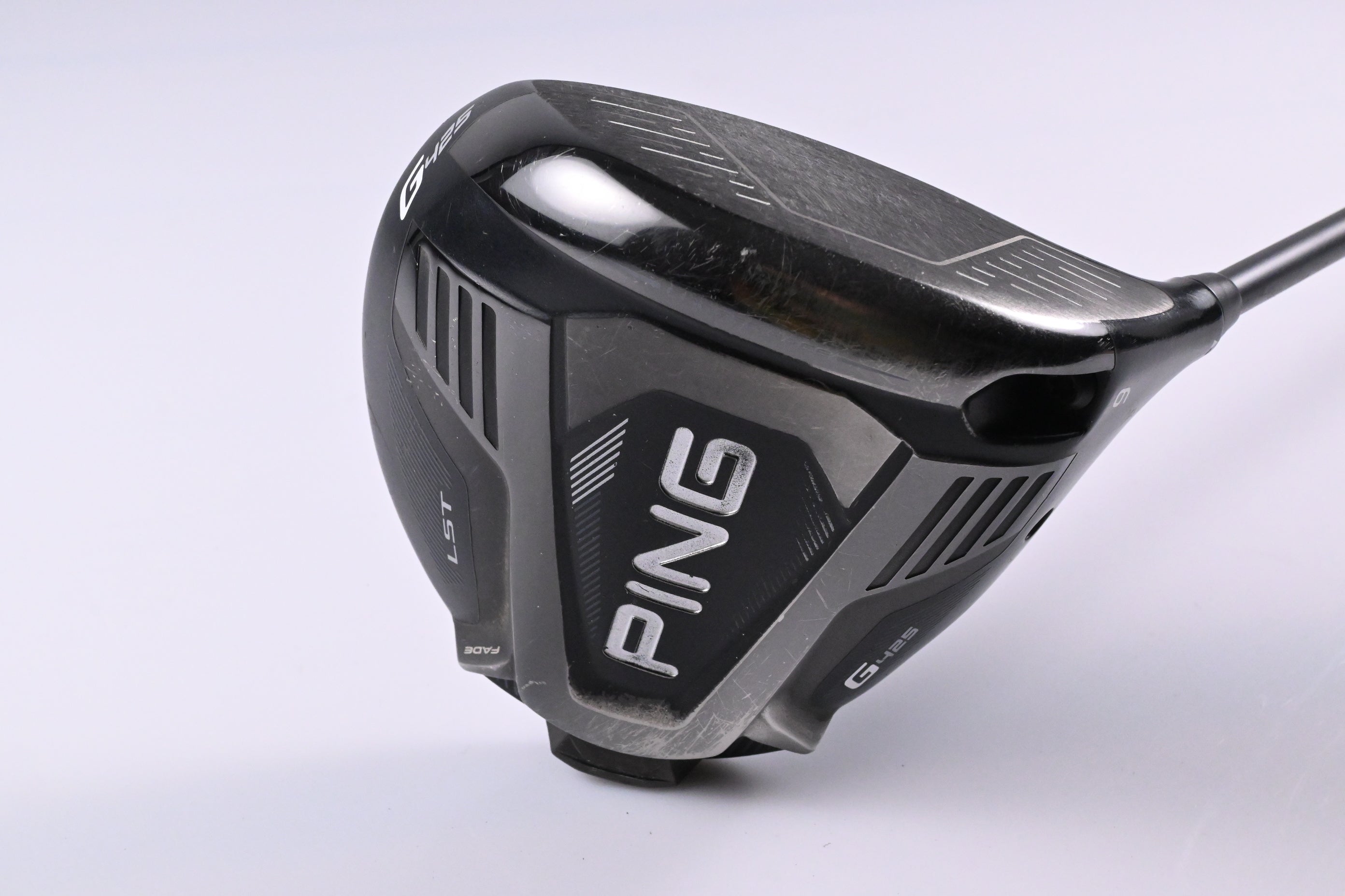Ping G425 LST Driver / 9 Degree / Regular Flex Ping Alta CB Red 55 Shaft