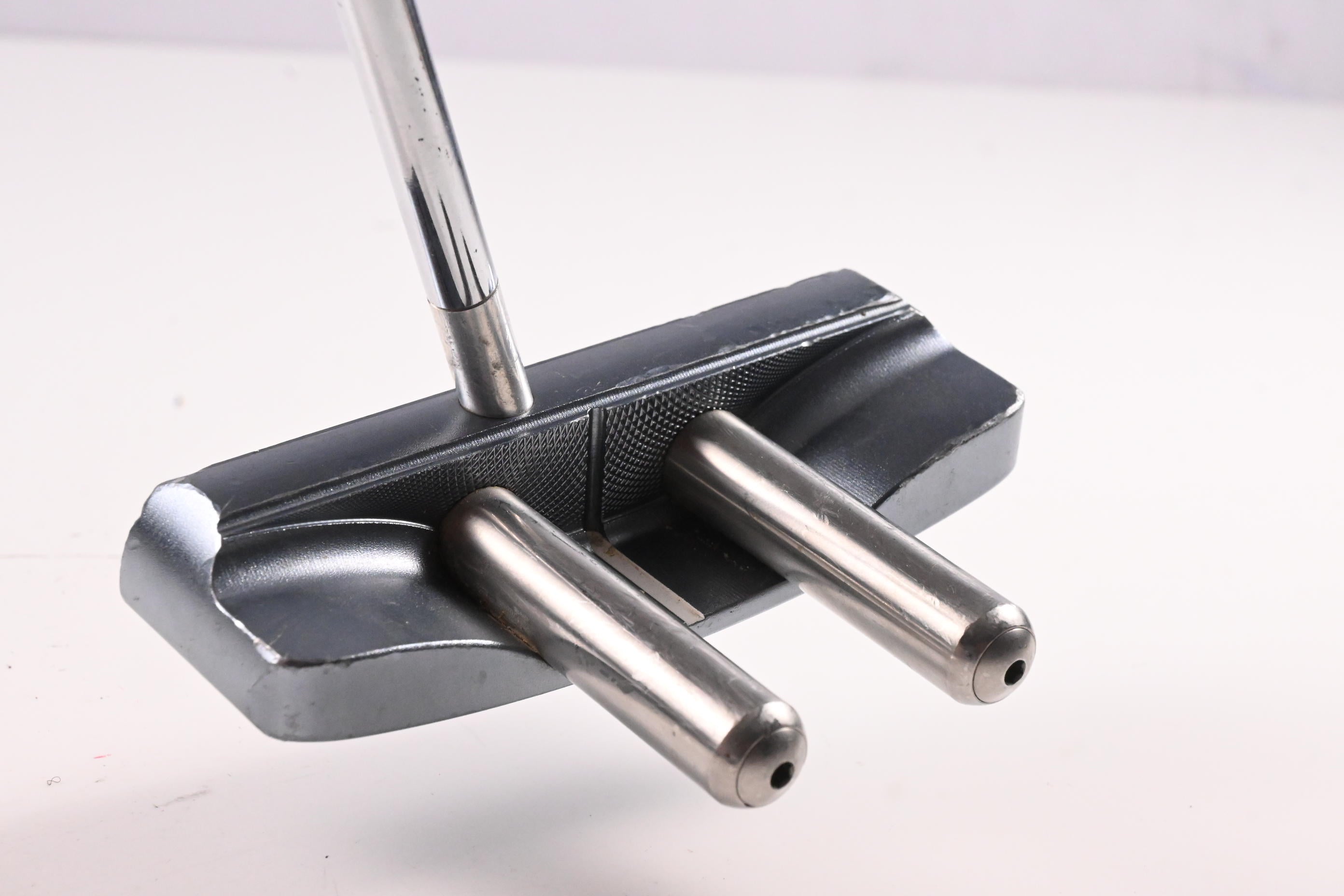 Rife Island Series Putter / 35 Inch