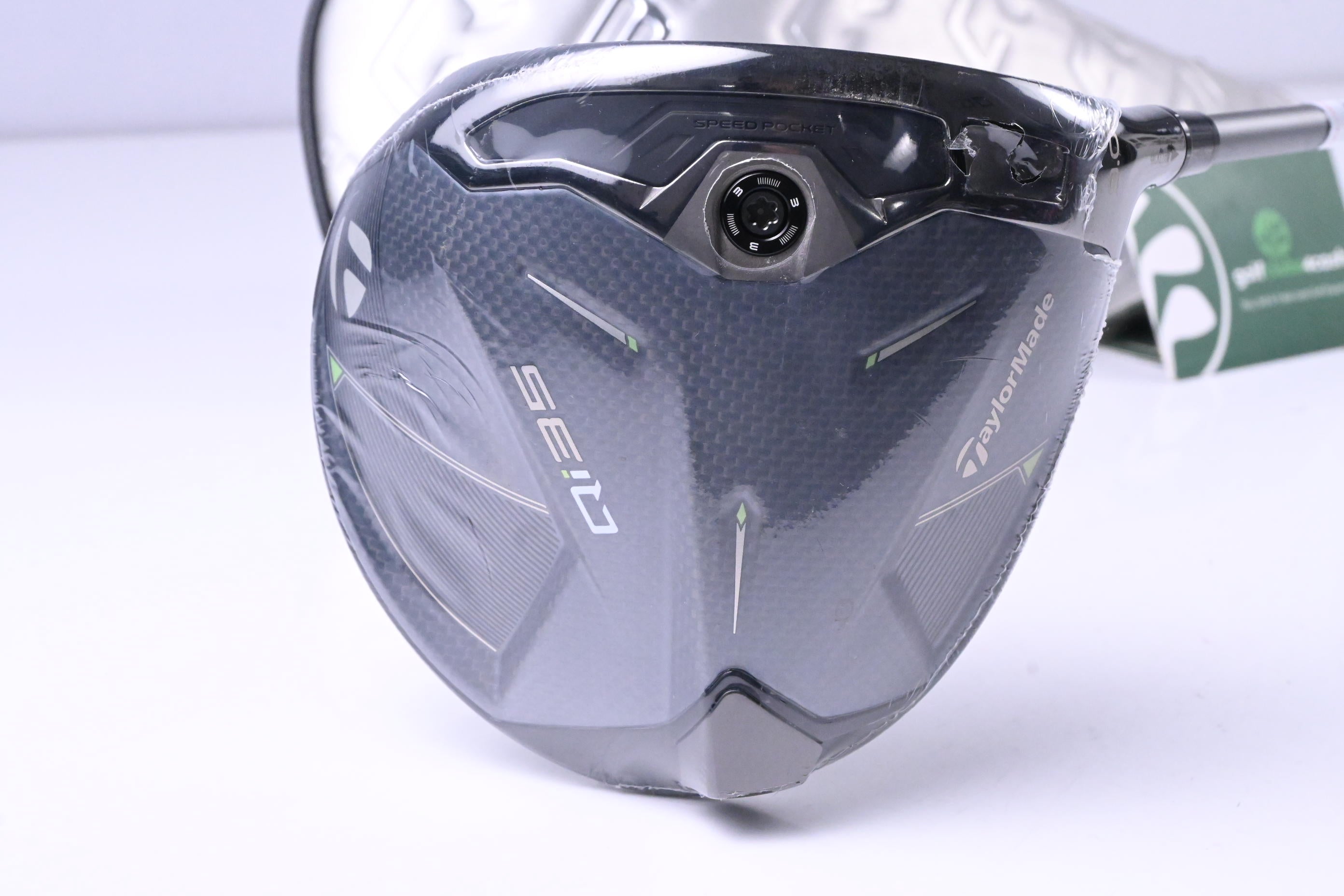 Taylormade Qi35 Driver / 9 Degree / Regular Flex Fujikura Airspeeder 50 Shaft