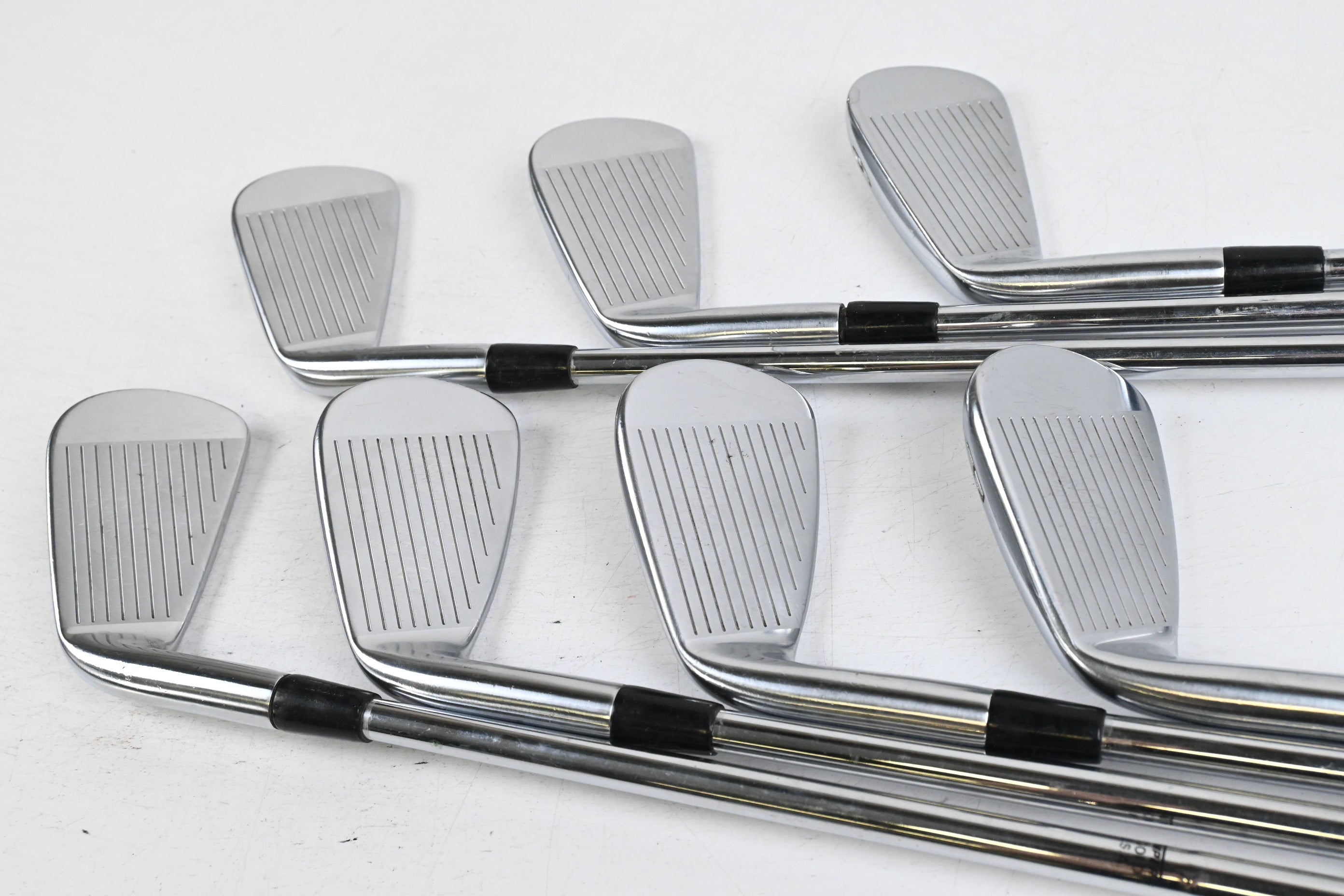 Titleist 716 CB Irons / 4-PW / Stiff Flex Dynamic Gold AMT S300 Shafts