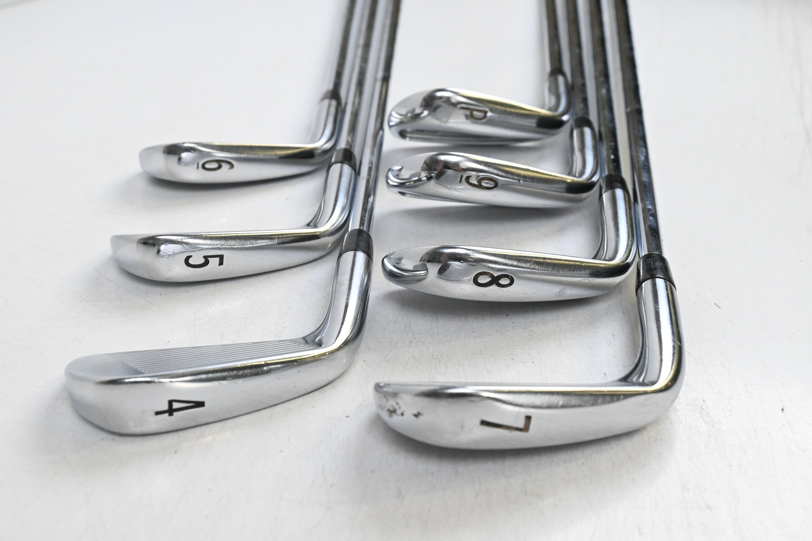 Titleist 716 CB Irons / 4-PW / Stiff Flex Dynamic Gold AMT S300 Shafts