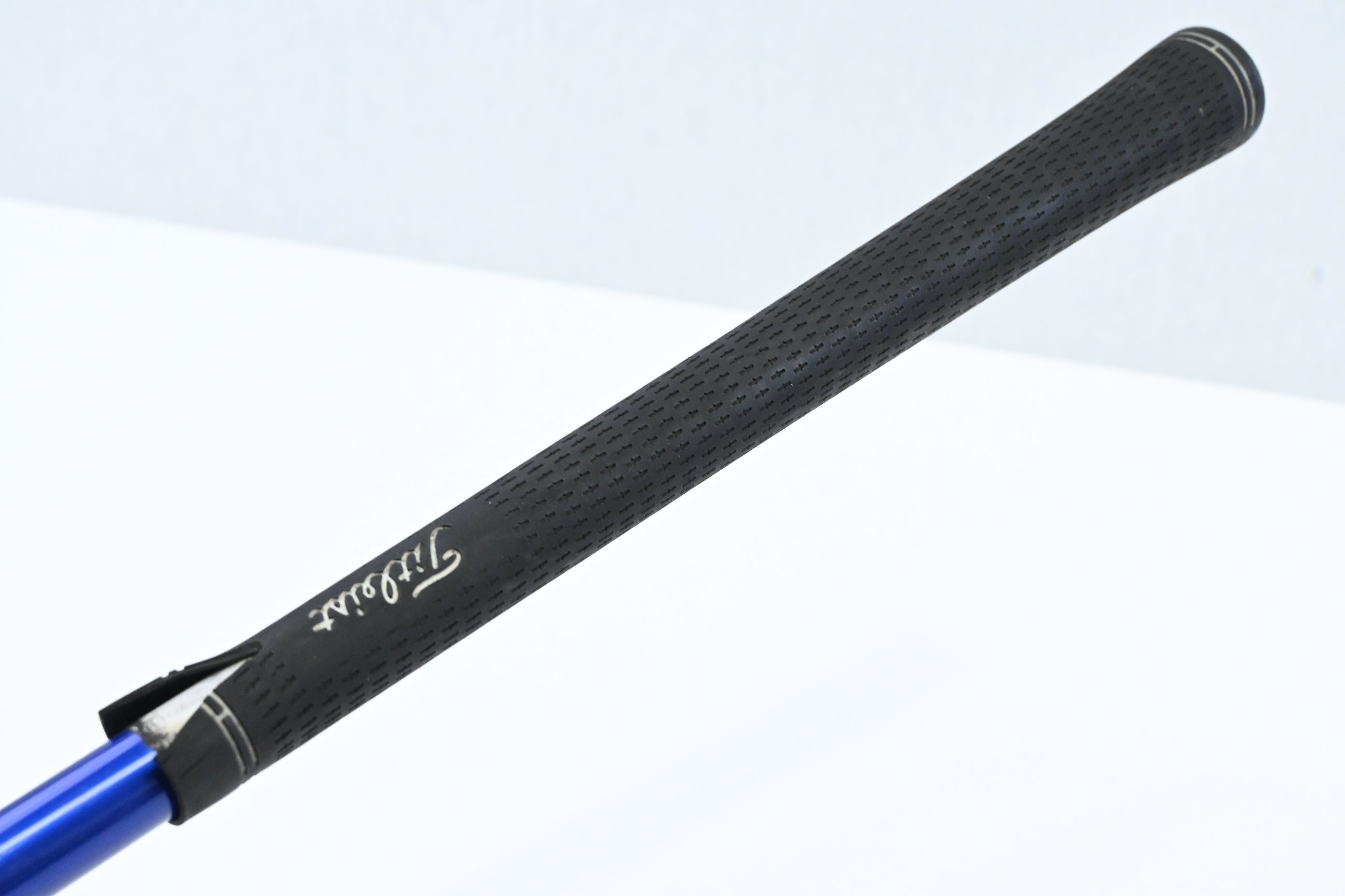 Titleist 585.H #3 Hybrid / 21 Degree / Regular Flex Graphite Design YS 85 Shaft