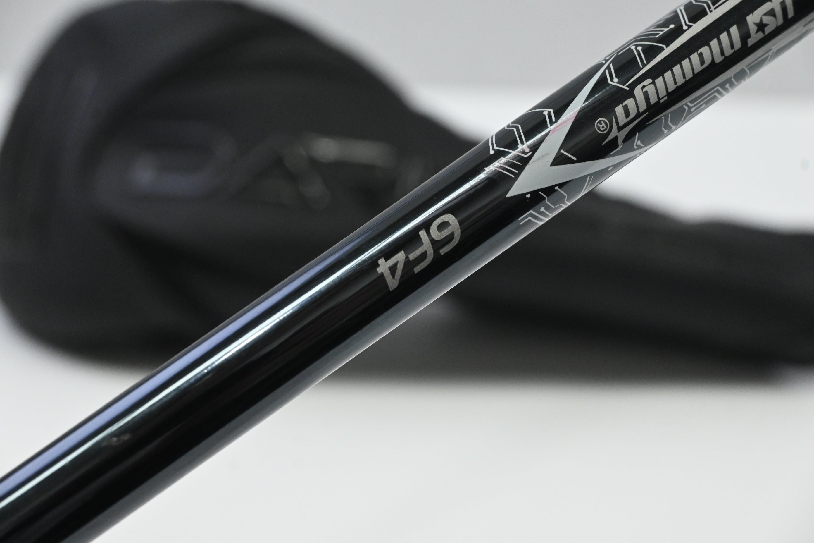 Cobra DS-Adapt LS Driver / 9 Degree / Stiff Flex UST Lin-Q M40X White 6 Shaft