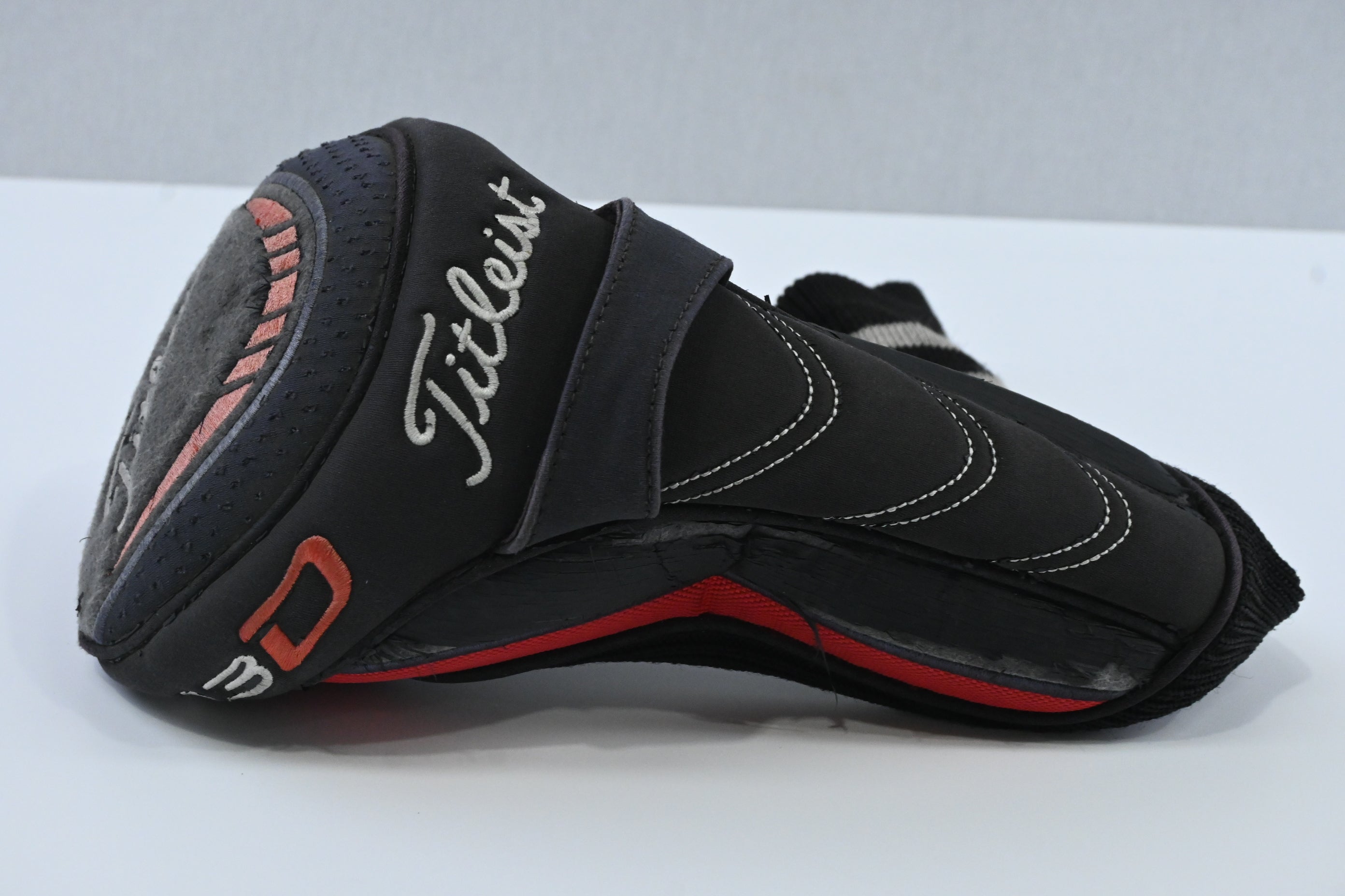 Titleist 913 D3 Driver / 9.5 Degree / Senior Flex Pro Launch 45 Shaft