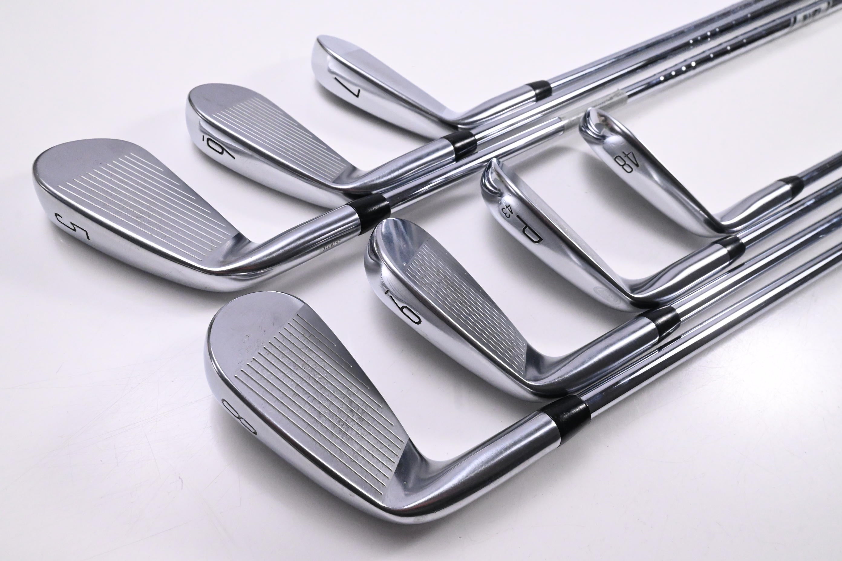 Titleist T200 2023 Irons / 5-PW+48° / Stiff Flex AMT Black S300 Shafts