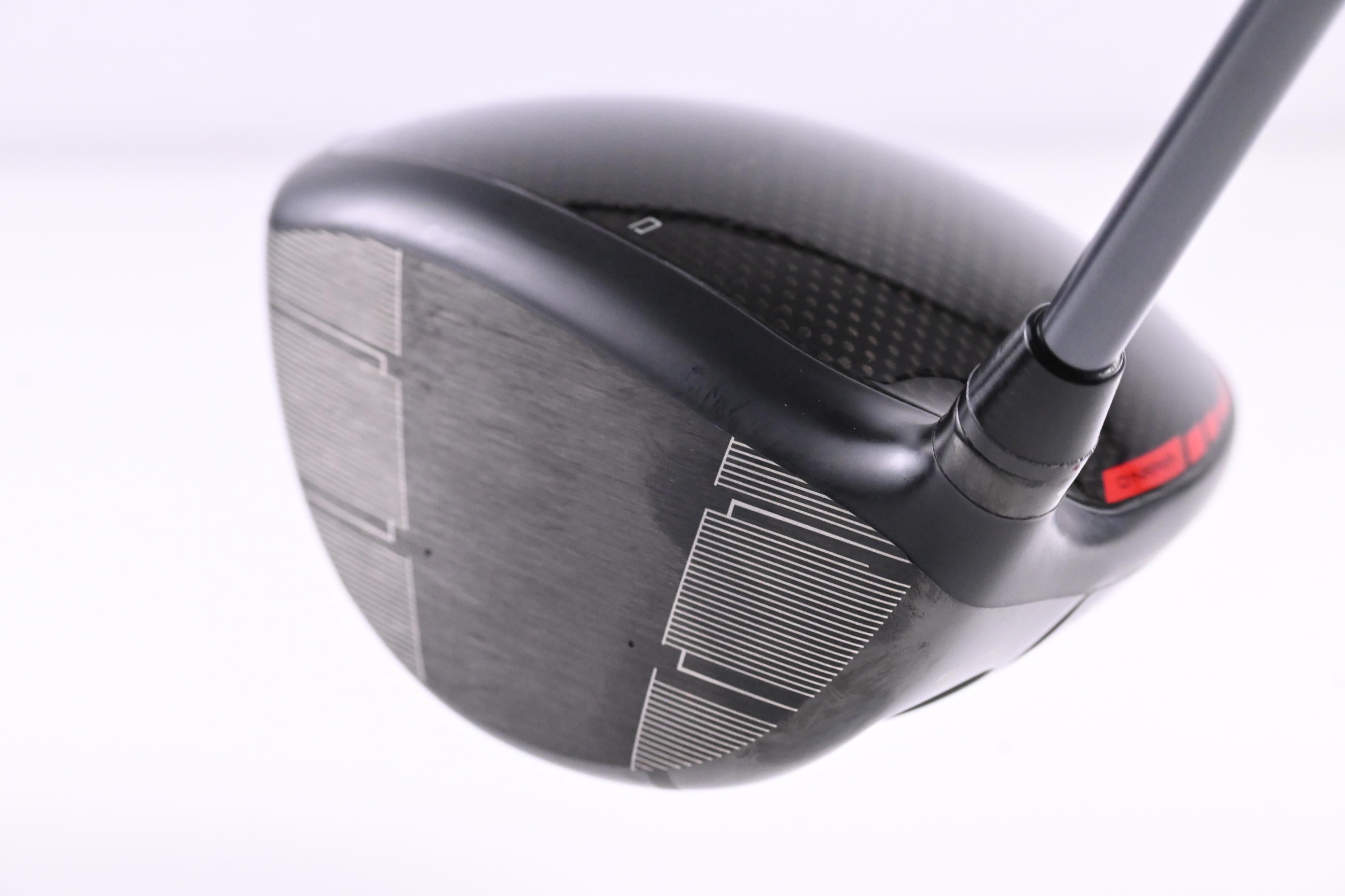 Wilson Staff DYNAPWR 2025 Carbon Driver / 10.5 Degree / X-Flex Diamana S+ 60