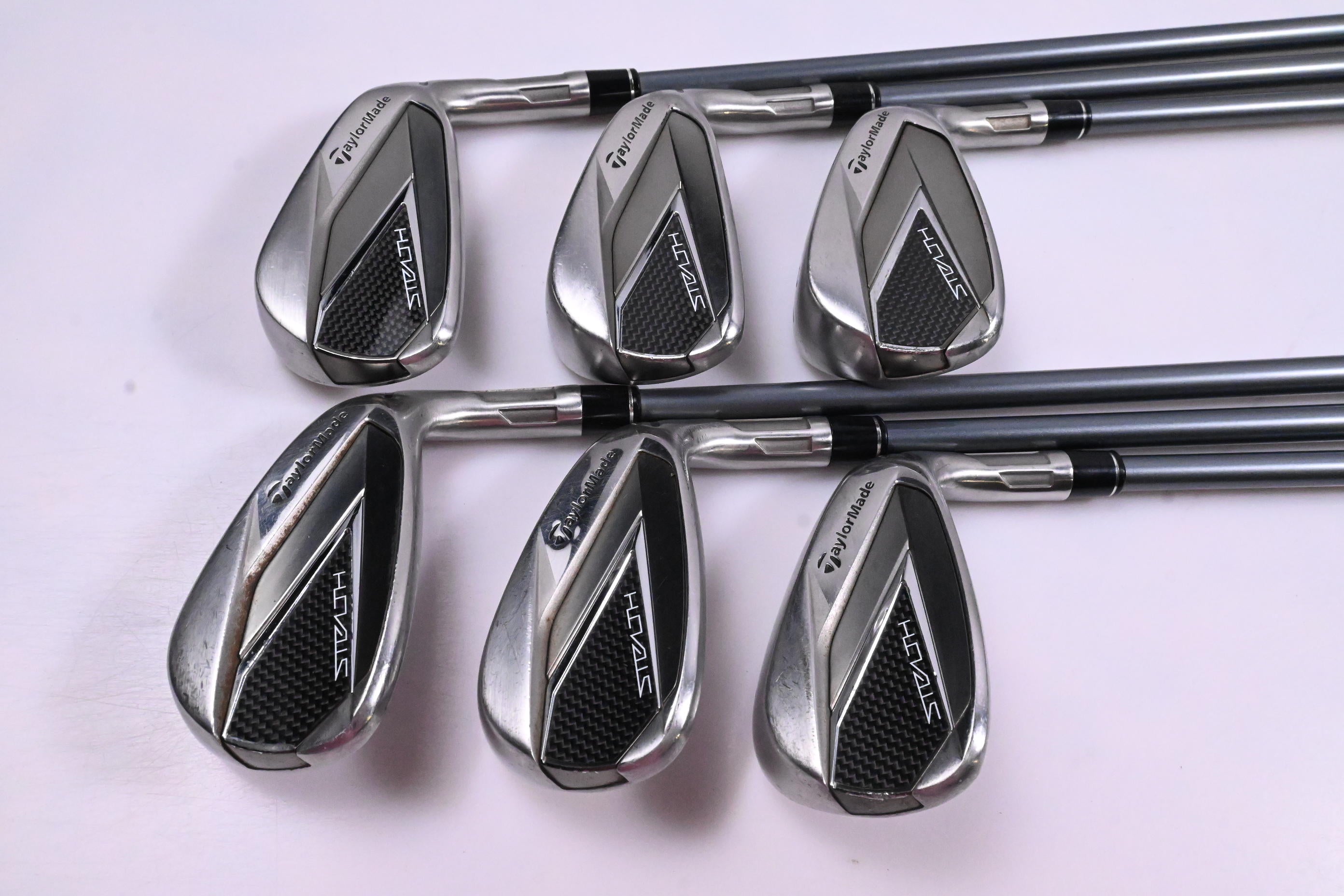 Taylormade Stealth Irons / 6-PW+GW / Regular Flex Speeder NX 50 Shafts