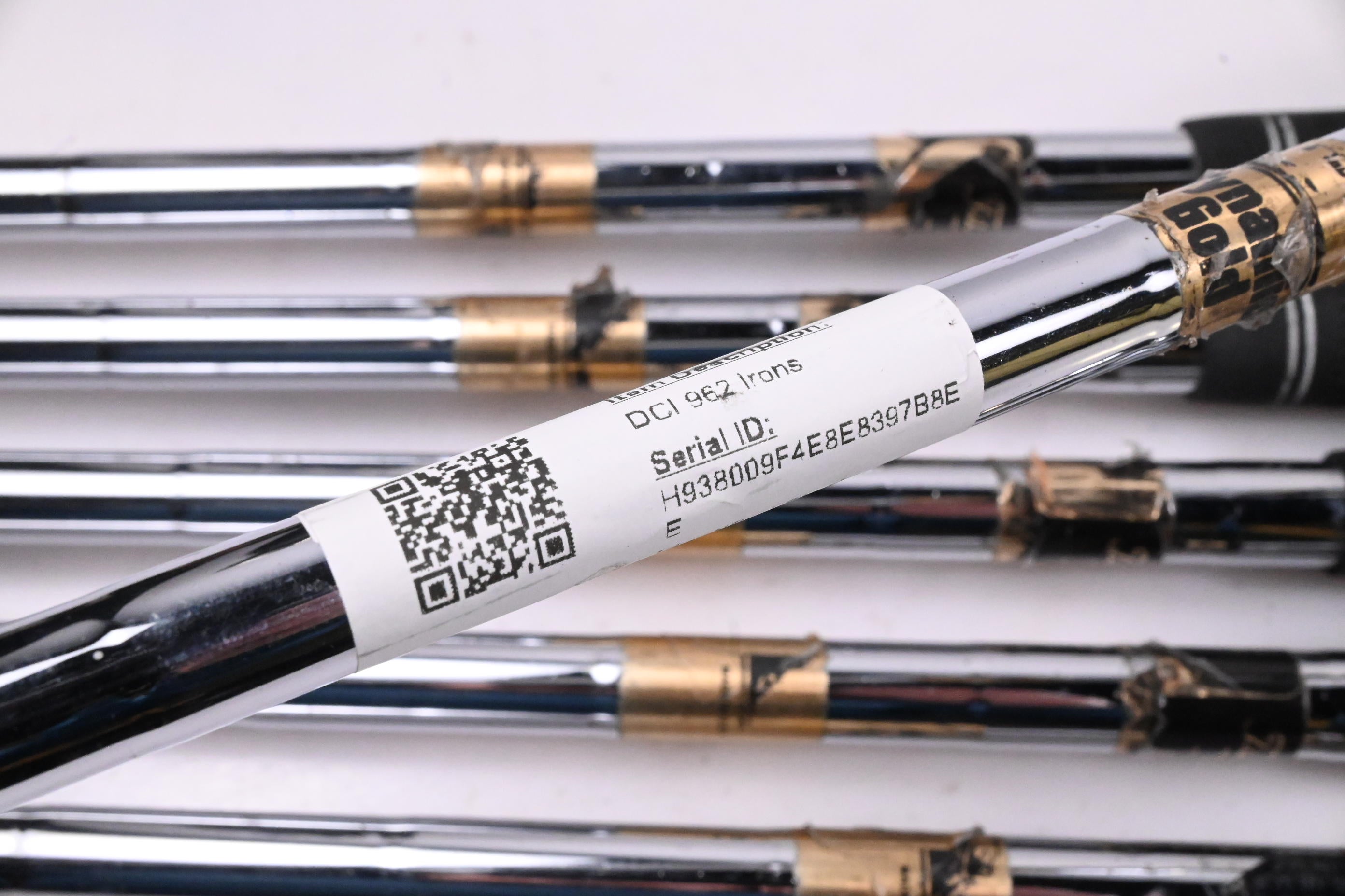 Titleist DCI 962 Irons / 5-PW / Stiff Flex Dynamic Gold Shafts