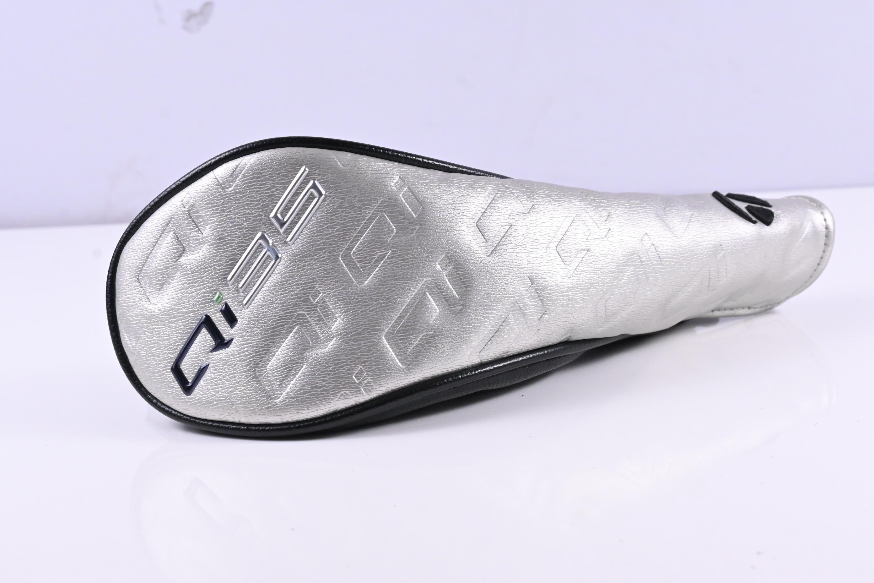 Taylormade Qi35 #3 Hybrid / 19 Degree / Stiff Flex Fujikura Ventus Blue 7 Shaft