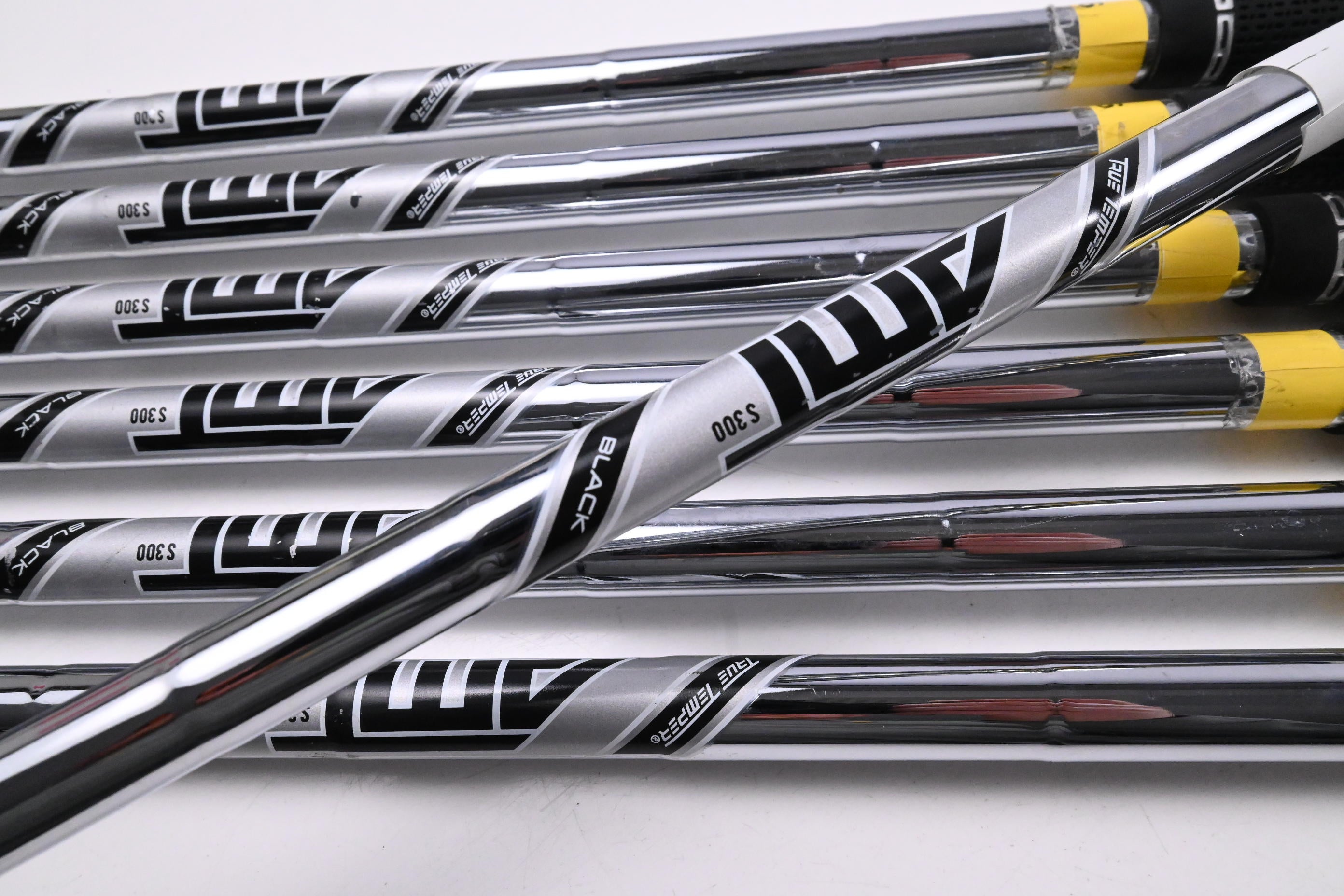 Titleist T200 2023 Irons / 5-PW+48° / Stiff Flex AMT Black S300 Shafts