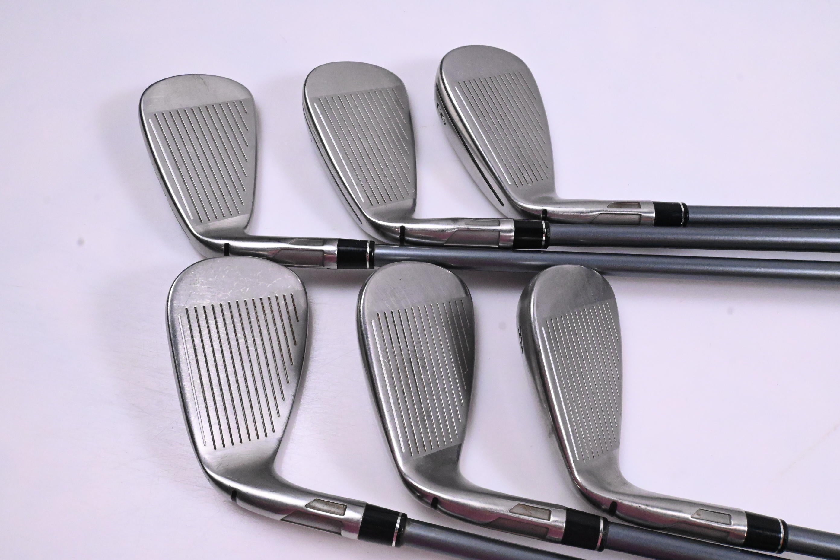 Taylormade Stealth Irons / 6-PW+GW / Regular Flex Speeder NX 50 Shafts
