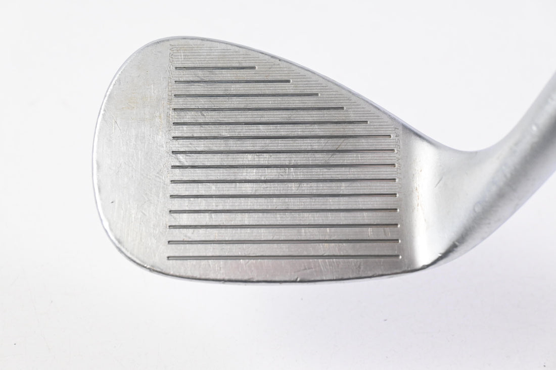 Cleveland 588 Precision Forged Sand Wedge / 54 Degree / Wedge Flex Tour Concept