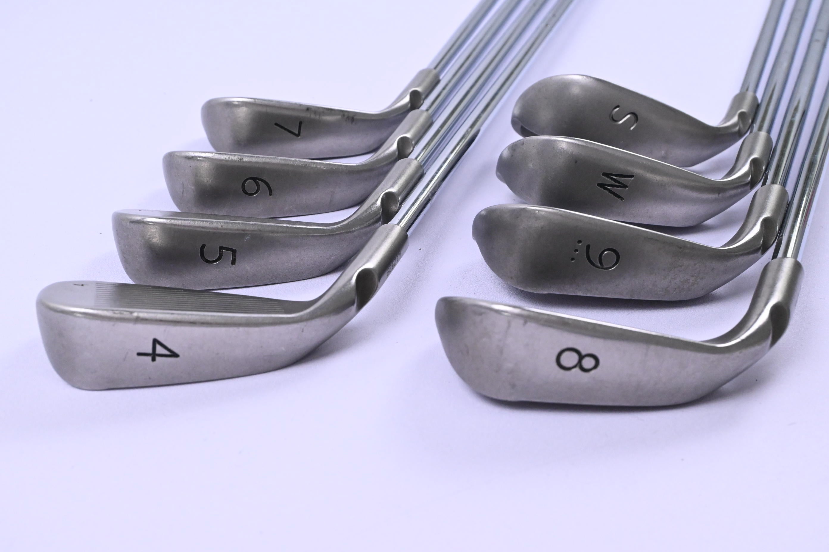 Ping G10 Irons / 4-PW+SW / Black Dot / Regular Flex Ping AWT Shafts