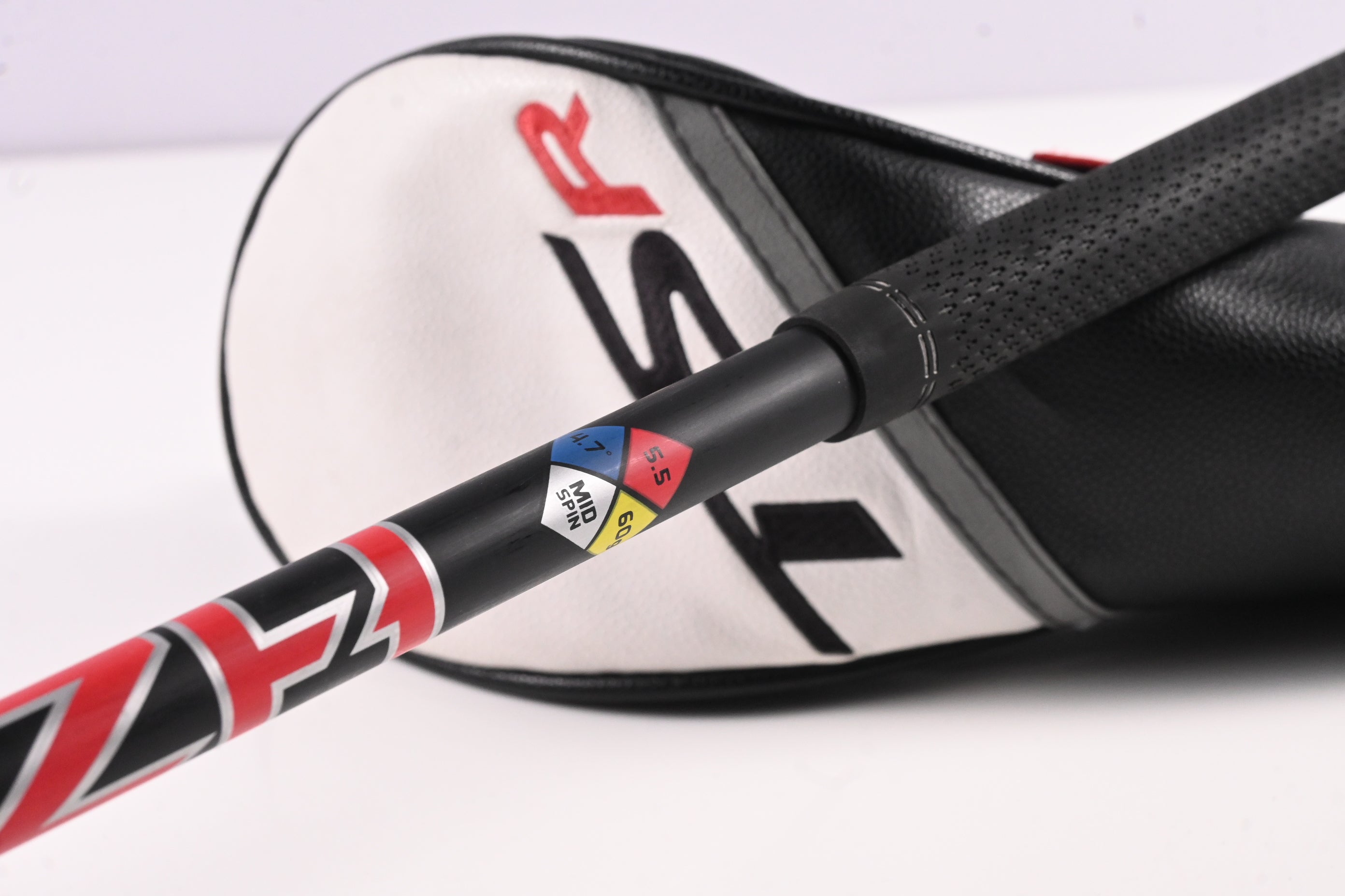 Titleist TSR3 #3 Wood / 15 Degree / Regular Flex HZRDUS CB Red 60 Shaft