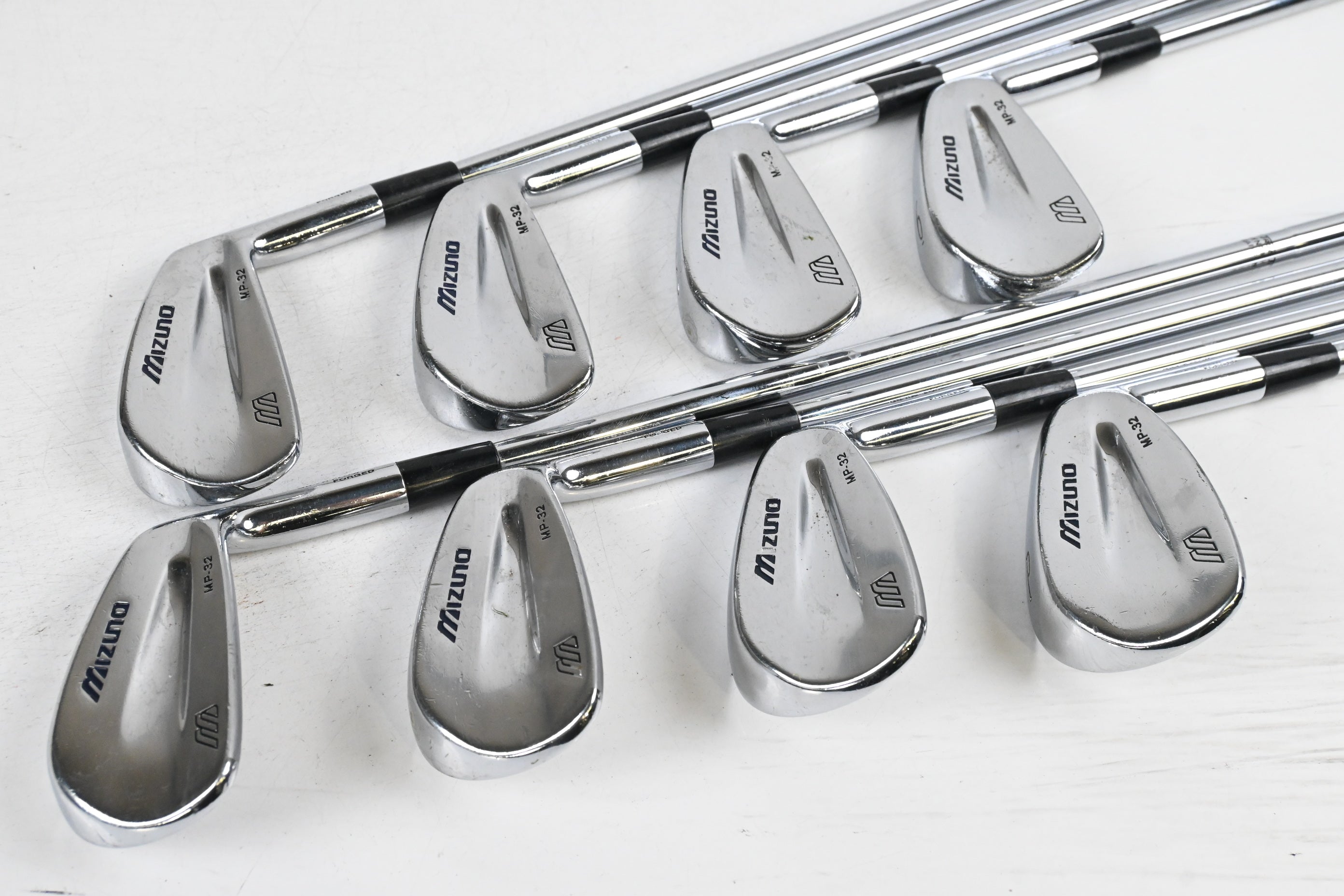 Mizuno MP-32 Irons / 3-PW / Regular Flex Dynamic Gold R300 Shafts