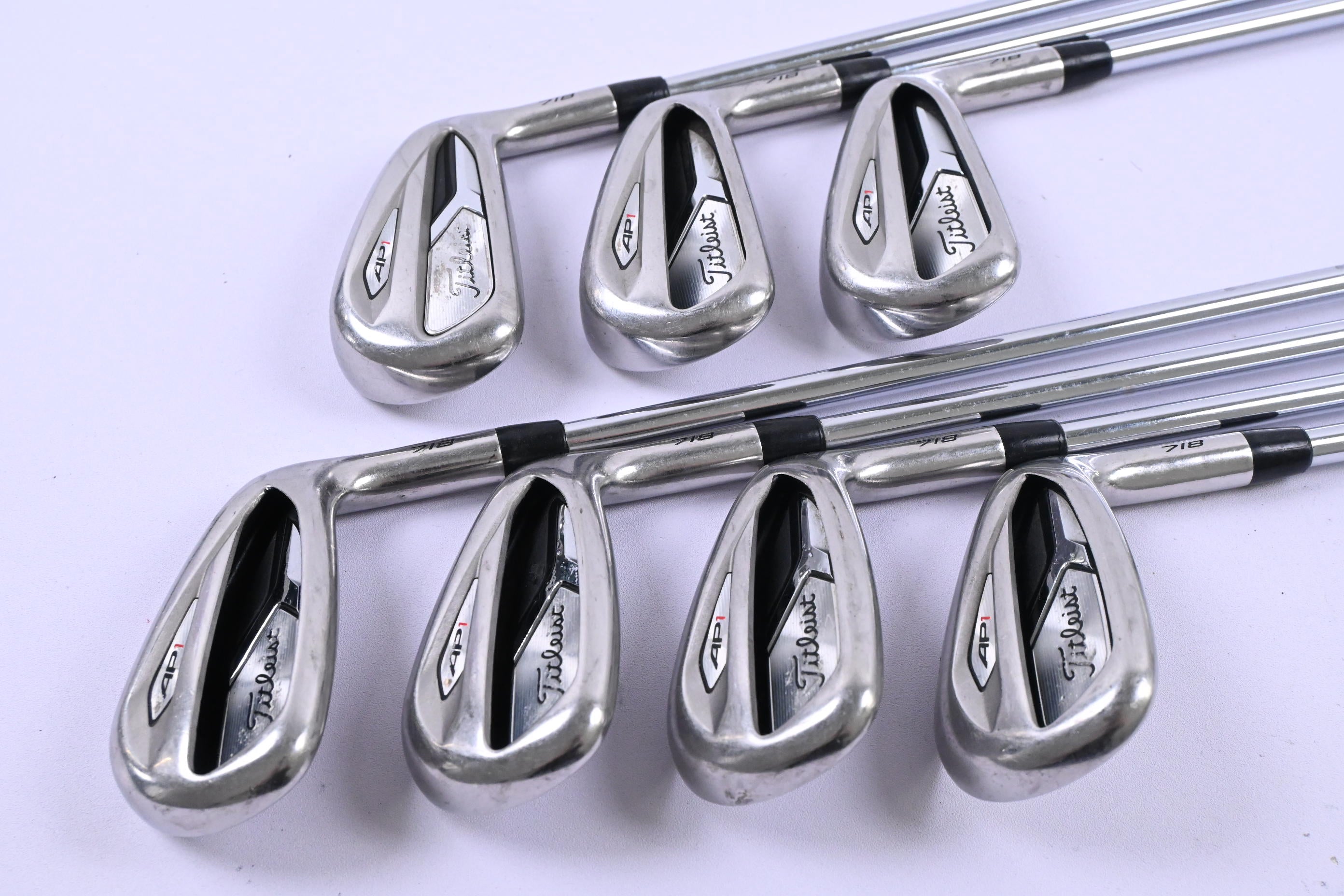 Titleist 718 AP1 Irons / 5-PW+GW / Regular Flex AMT Black R300 Shafts