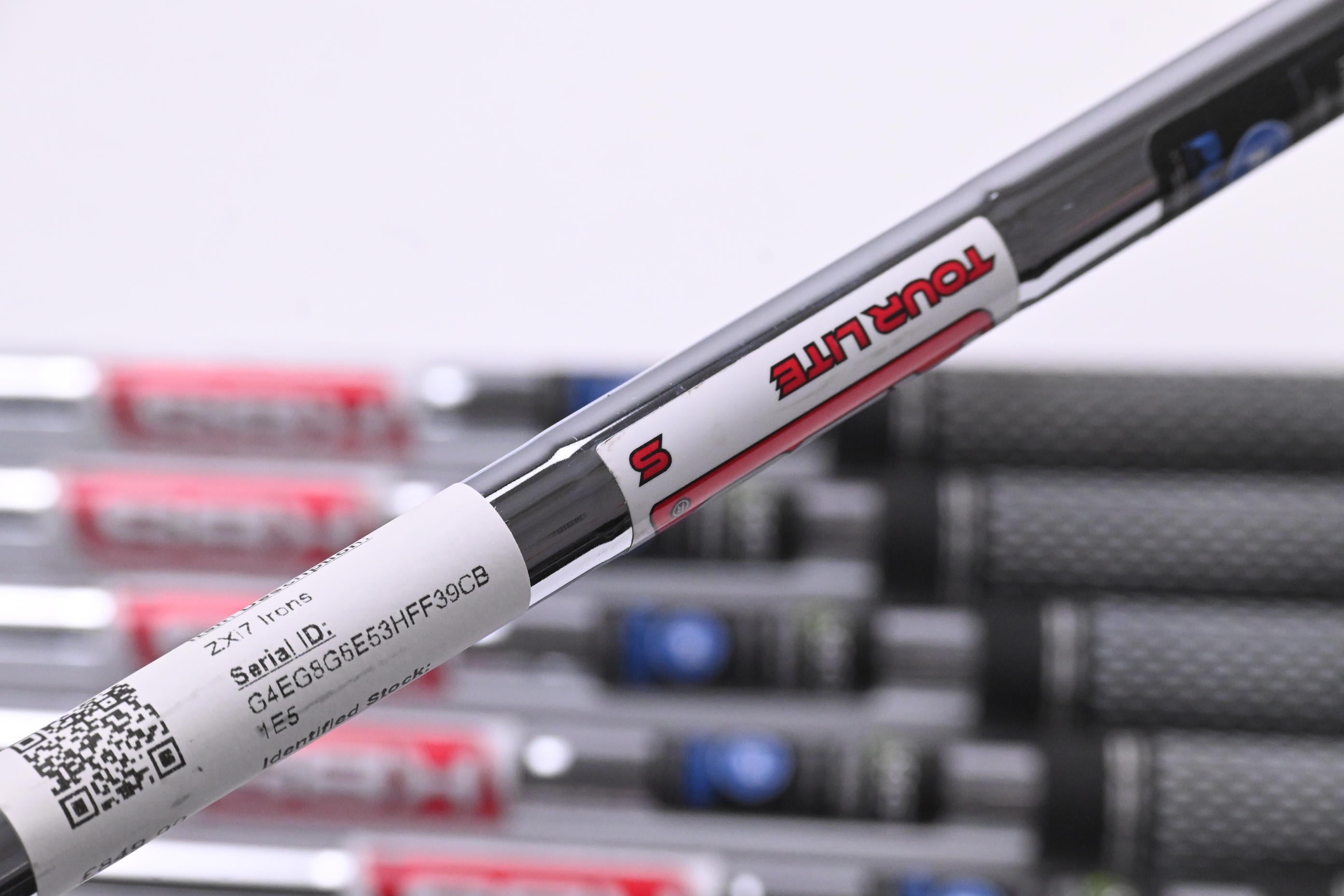 Srixon ZXi7 Irons / 4-PW / Stiff Flex KBS Tour Lite Shafts