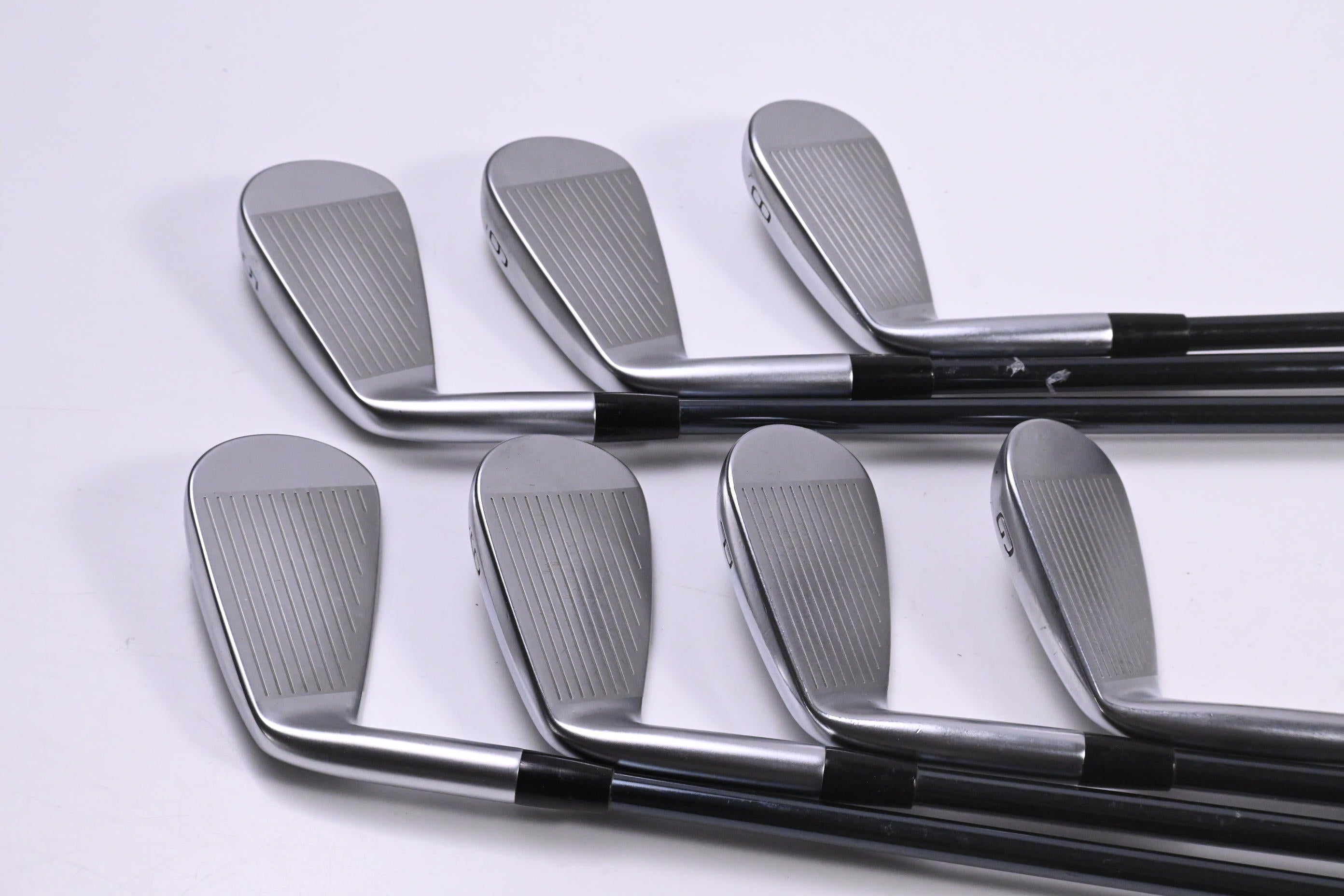Mizuno JPX 925 Forged Irons / 5-PW+GW / Senior Flex UST Recoil Dart ESX 60
