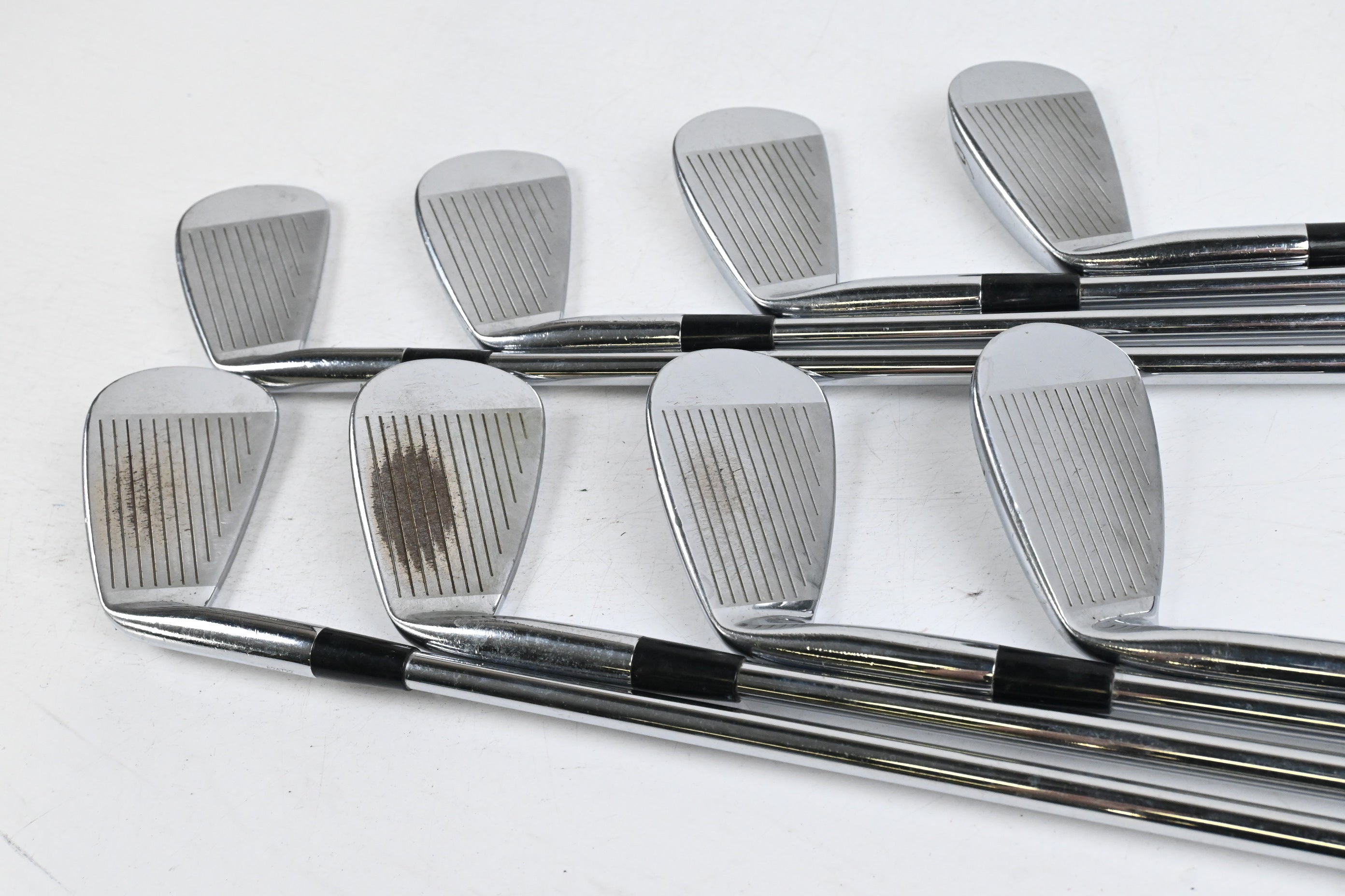 Mizuno MP-32 Irons / 3-PW / Regular Flex Dynamic Gold R300 Shafts
